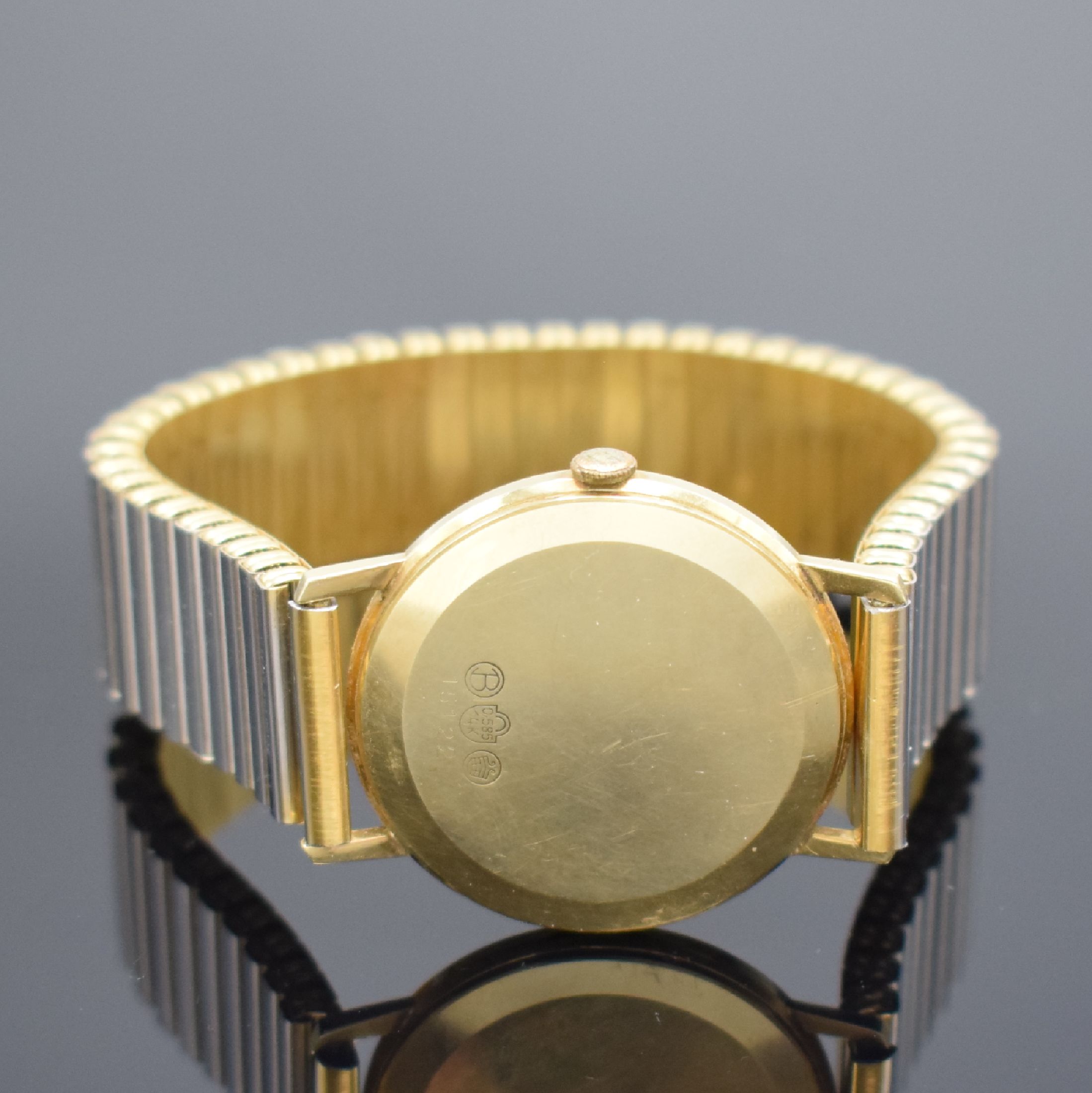 Detail c: BIFORA Herrenarmbanduhr in GG 585/000, Schweiz um 1970, Handaufzug, Boden aufgedr., verg. Flexband, silb. Zifferbl. m. gold. Std.-Ind., gold. Zeiger, ...