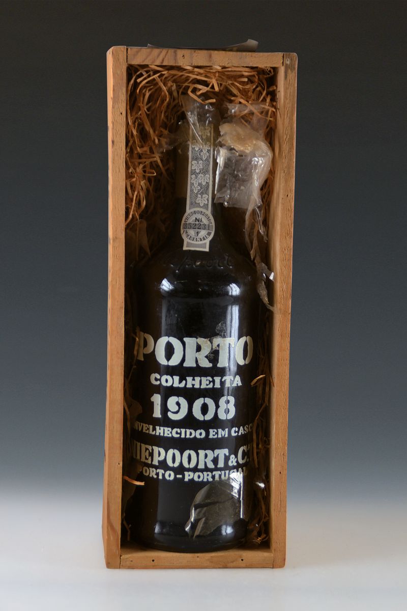 1 Flasche 1908 Niepoort Colheita, Portwein, Niepoort & Cie., Porto Portugal, ca. 750ml, 22,5% Vol., orig. verkorkt und unverkostet