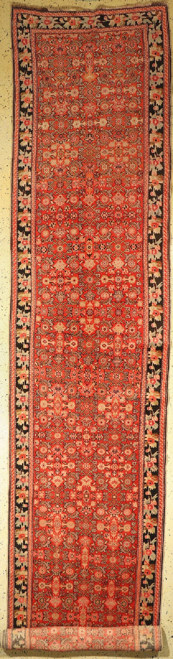 Karabagh antik, Kaukasus, um 1900 Wolle auf Wolle, ca. 580 x 110 cm, EHZ: 2