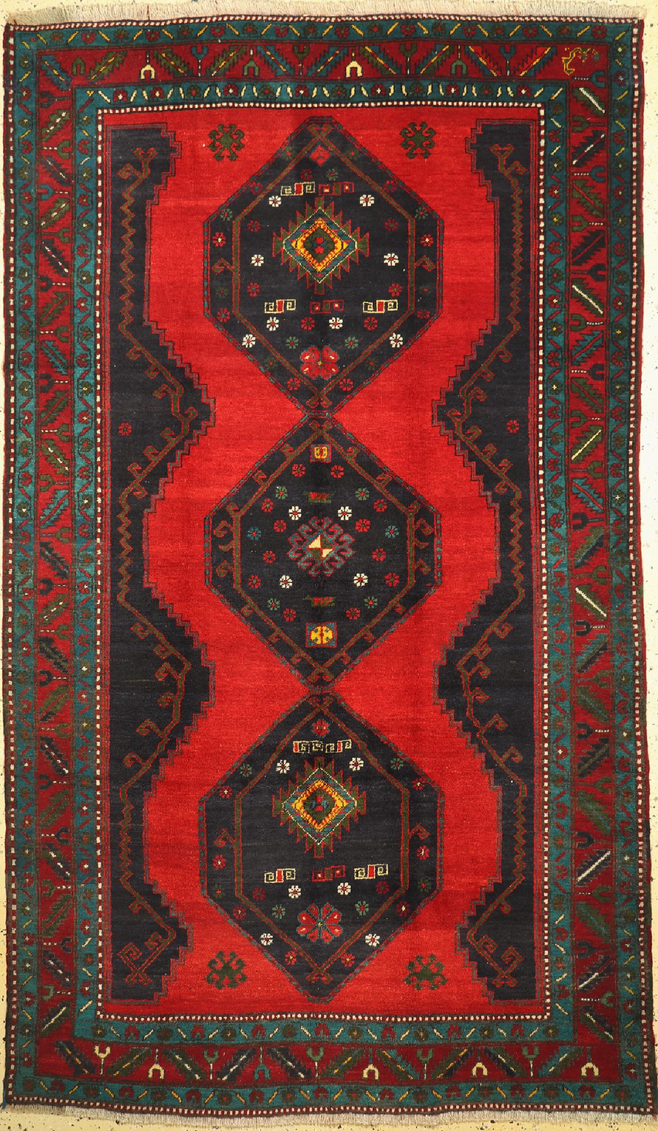 Kazak alt, Kaukasus, um 1930, Wolle auf Wolle, ca. 290 x 173 cm, EHZ: 2