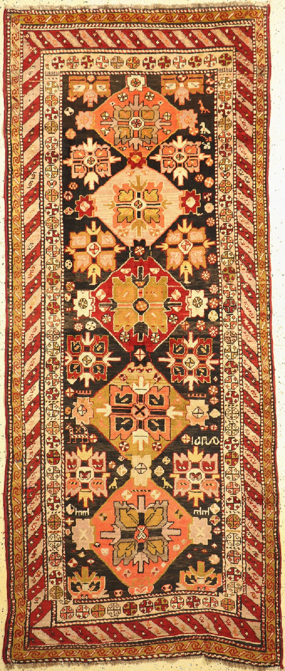 Karabagh antik, Kaukasus, um 1910/1920, Wolle auf Wolle, ca. 290 x 120 cm, EHZ: 2, kleine Restaurierung