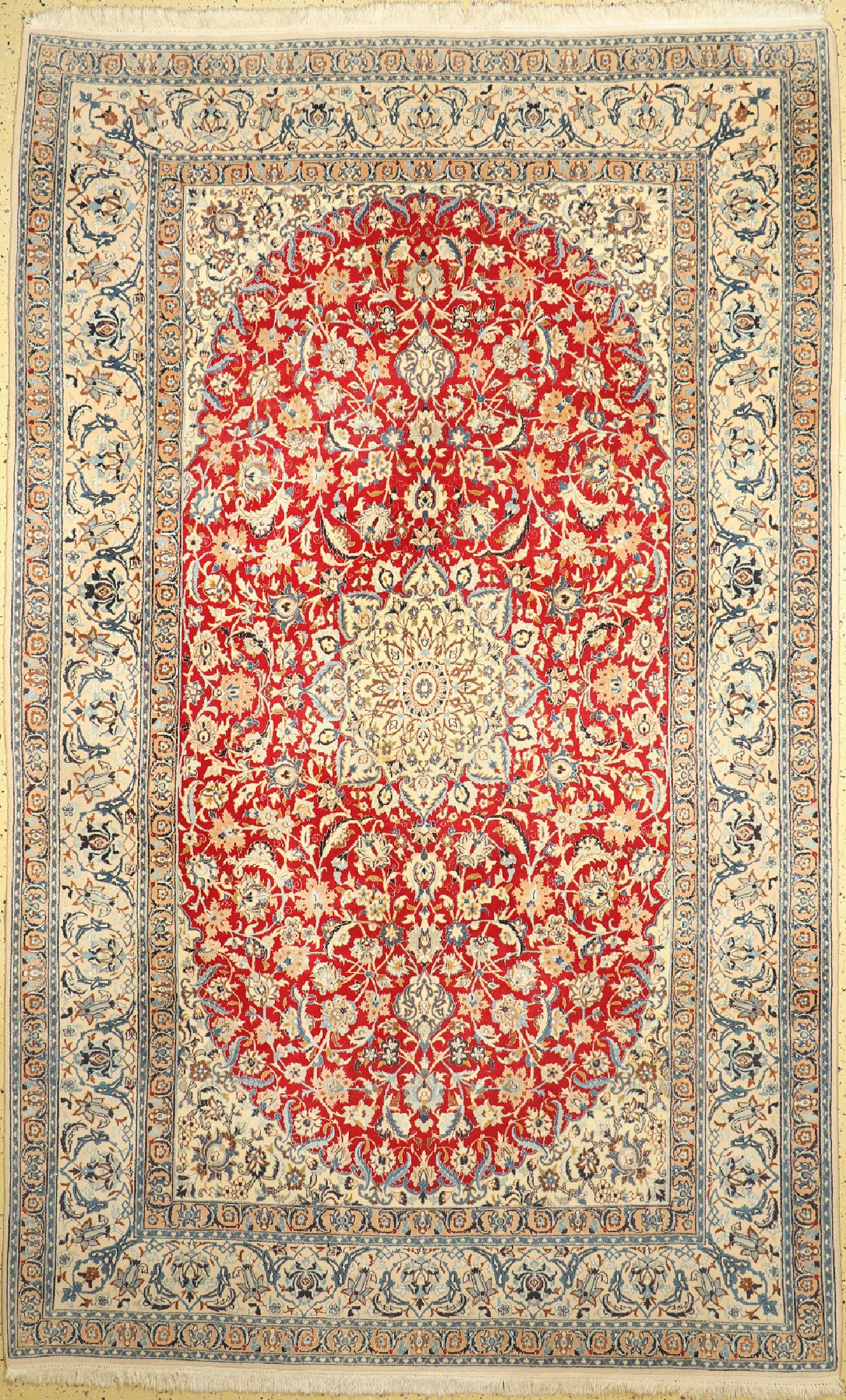 Nain fein(9 La), Persien, ca. 50 Jahre, Korkwolle mit Seide, ca. 330 x 204 cm, Reinigungsbedürftig, EHZ: 2