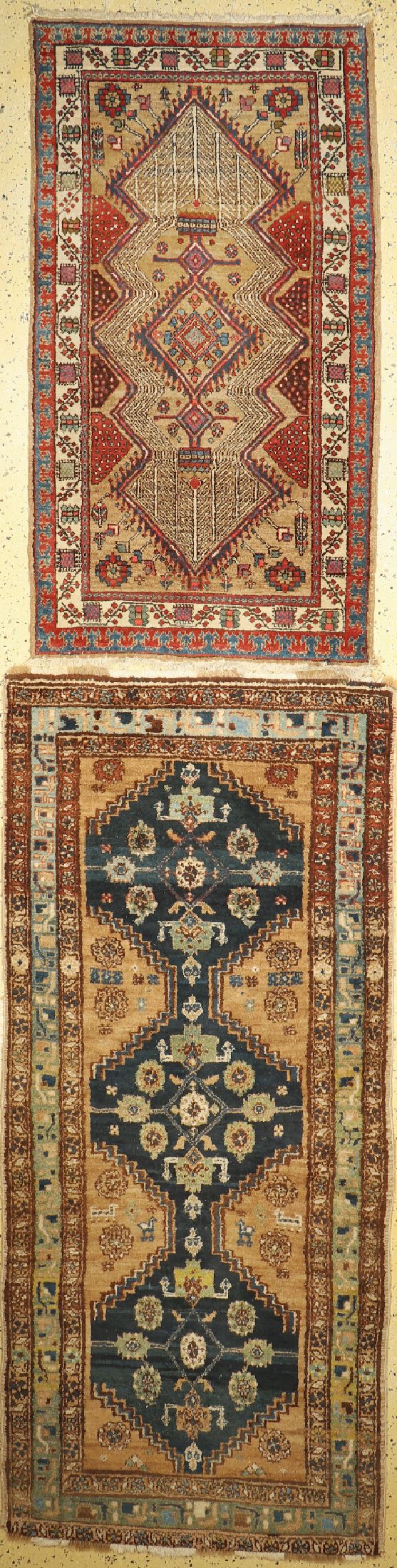 2 Meschgin alt, Persien, um 1940, Wolle aufBaumwolle, ca. 220 x 97 cm, EHZ: 2