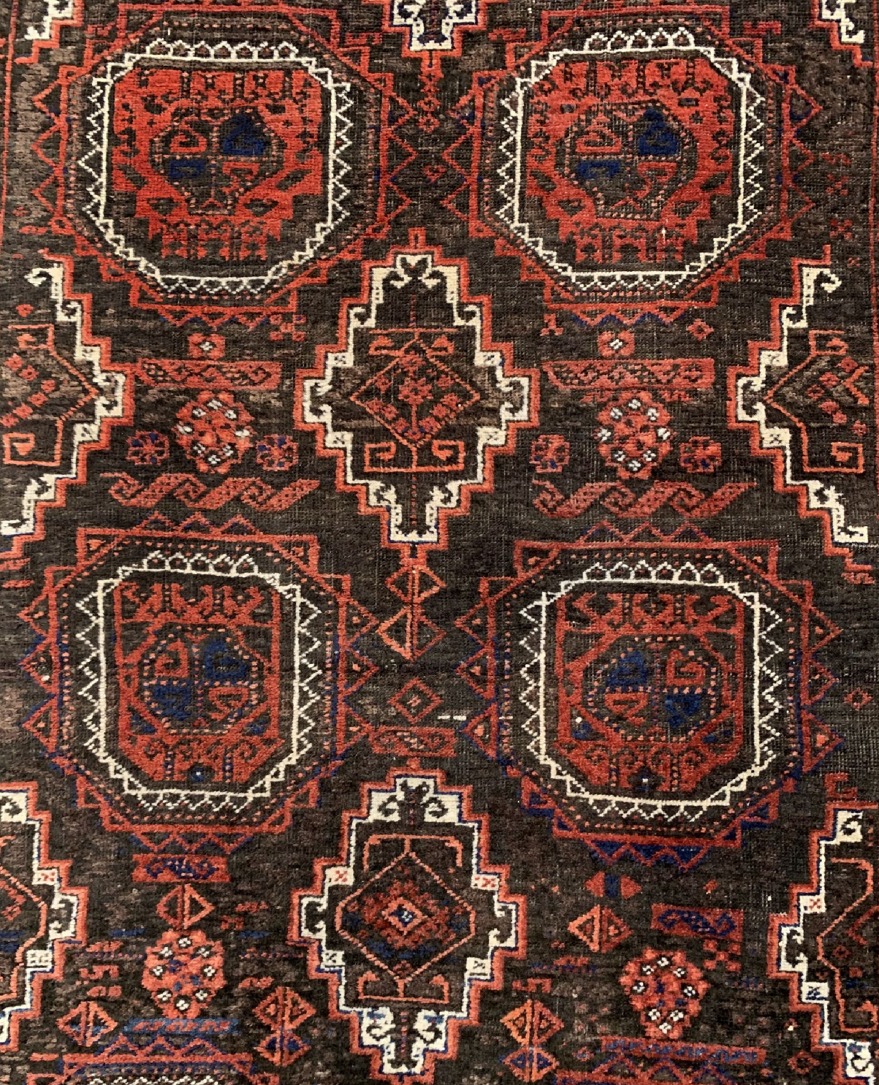 Detail e: Konvolut aus Persischem Belutsch & 2 Afganischem Ersari, um 1900/1920, Wolle auf Wolle, ca. 210 x 120 cm, EHZ: 3