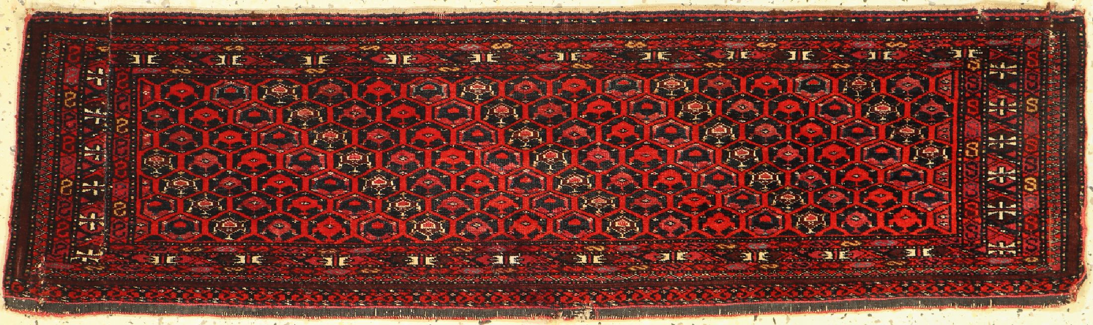 Saryk Torba antik, Turkmenistan, 19.Jhd, Wolle auf Wolle, ca. 130 x 38 cm, EHZ: 3, (restauriert)
