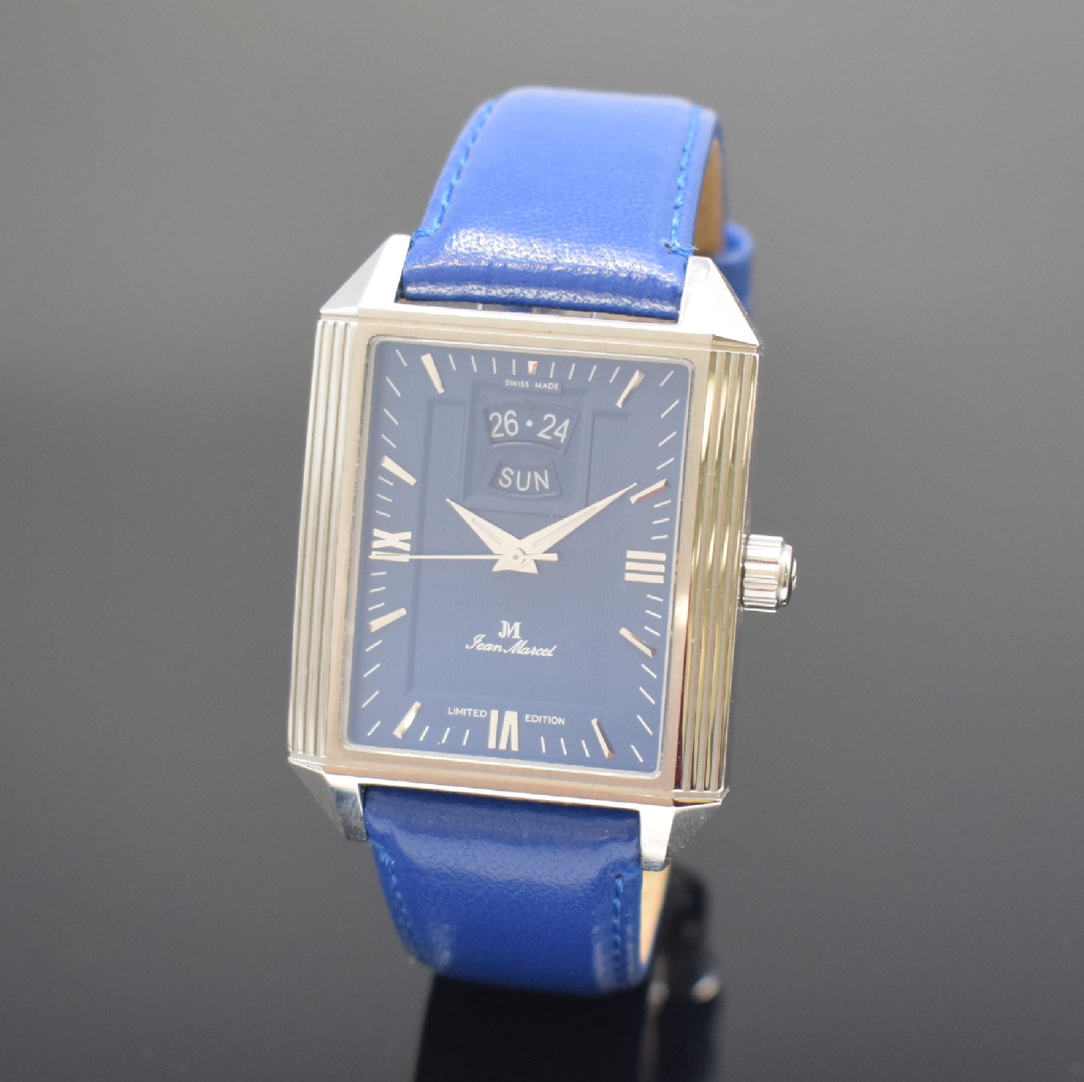 JEAN MARCEL Quadrum II auf 300 Stück limitierte Herrenarmbanduhr in Stahl, Schweiz um 2010, Automatik, Ref. 160.265, beids. vergl. Geh., Saphirglas, ...