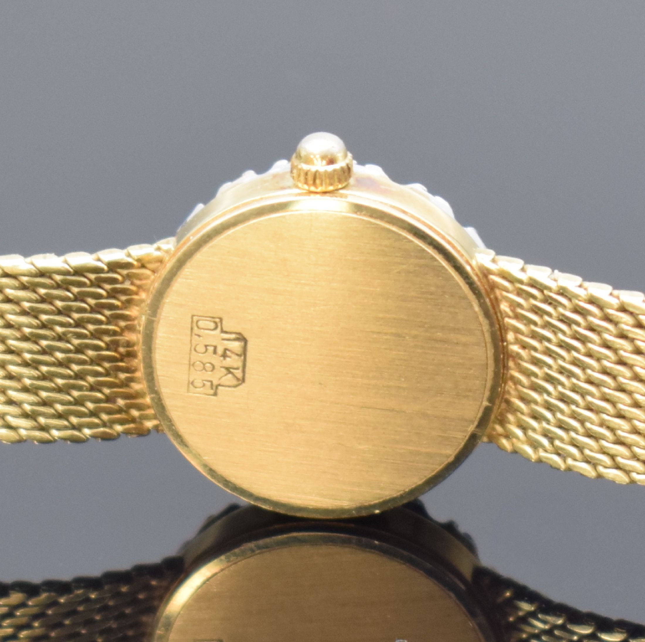 Detail c: CITO Damenarmbanduhr in GG 585/000 mit Diamanten, Schweiz um 1975, quarz, Lünette aufw. m. Diamanten bes., Boden aufgedr., champagnerfarb. Zifferbl. ...