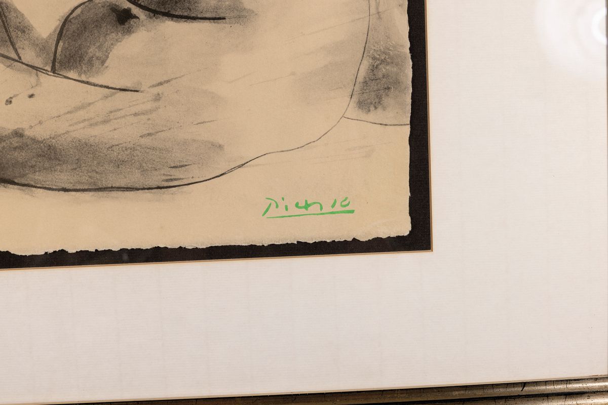 Detail b: Nach Pablo Picasso, 1881 Malaga-1973 Mougins , Lithographie bzw. Collotypie auf Velin, nach "Homme couche et femme assise" (1942), 1967, ...