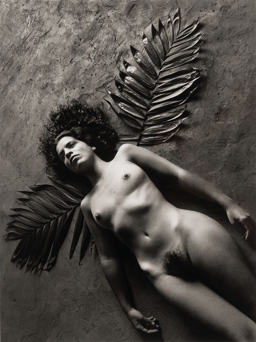 Flor Garduno, geb. 1957 Mexiko-Stadt, Assistentin von Manuel Alvarez Bravo, Fotografie, Silbergelatineabzug, Frauenakt, verso bez u. datiert 1998, ...