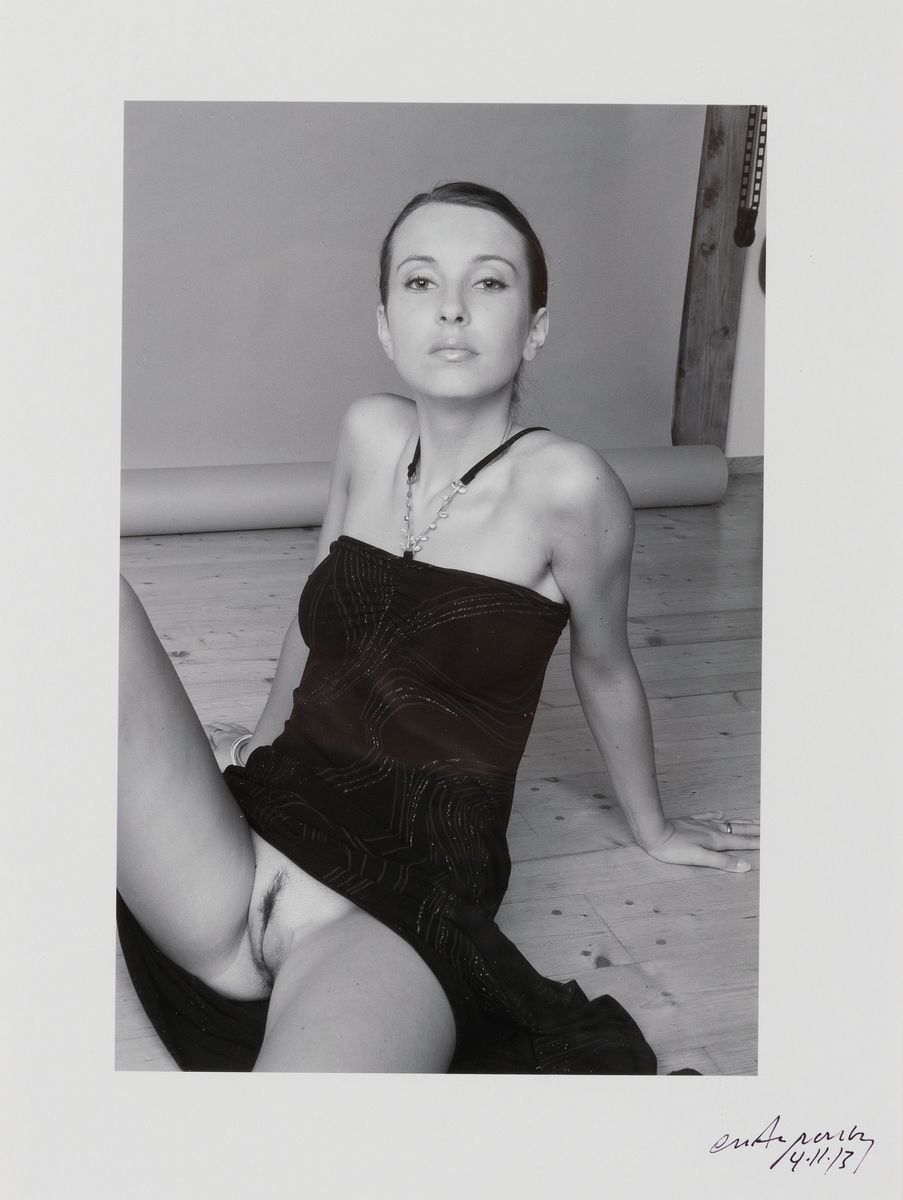 Detail a: Craig Morey, geb. 1952 Fort Wayne/Indiana, 3 Fotografien, C-Print auf Fotopapier, Bunny (1991), Yasmin (2006), Kitty (2000), Abzug recto signiert, ...