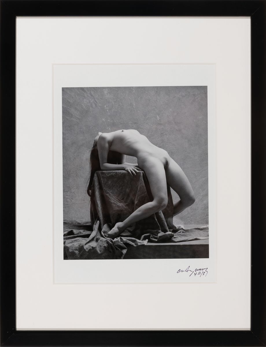 Detail m: Craig Morey, geb. 1952 Fort Wayne/Indiana, 3 Fotografien, C-Print auf Fotopapier, Bunny (1991), Yasmin (2006), Kitty (2000), Abzug recto signiert, ...