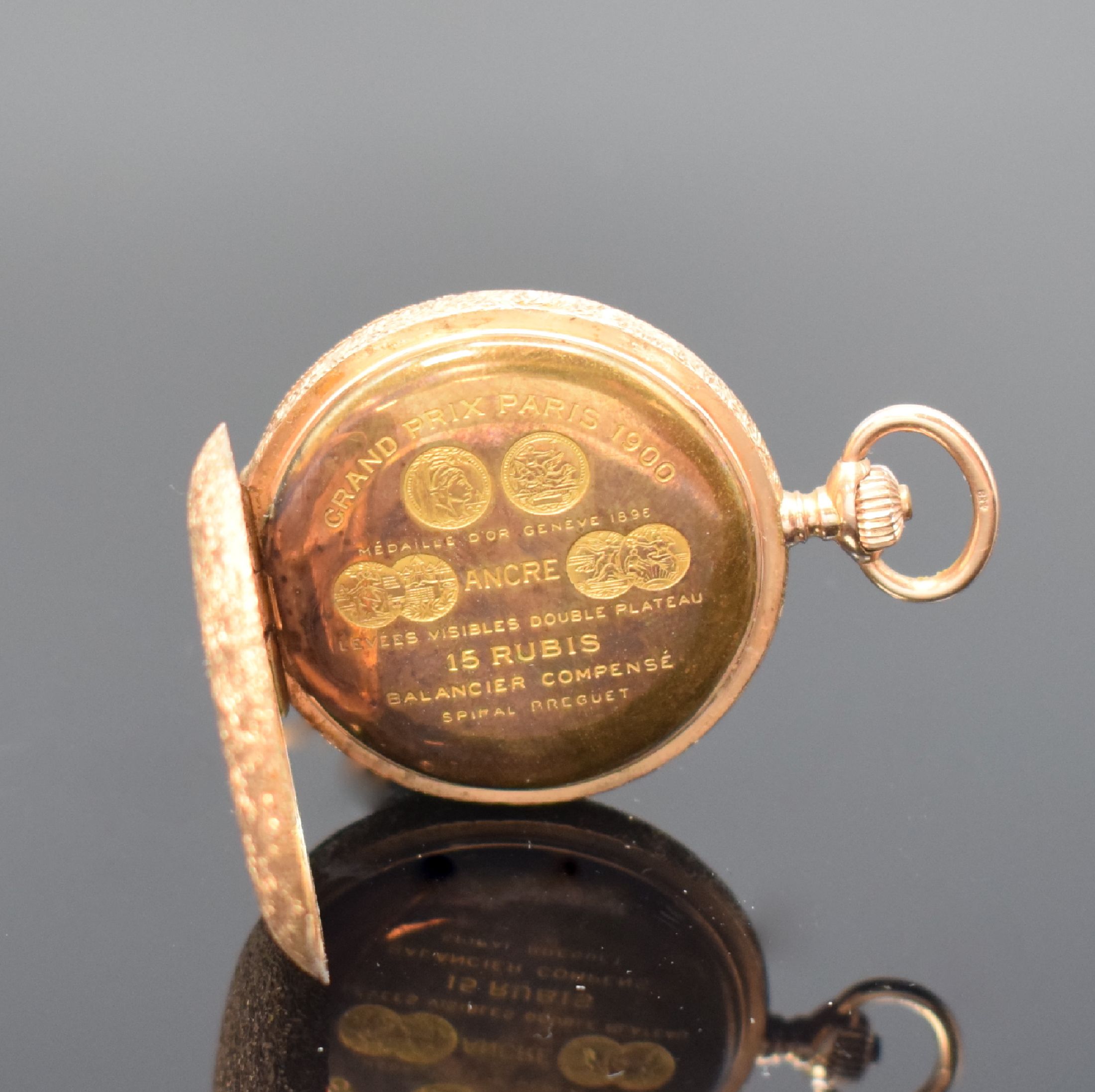 Detail e: ZENITH kleine Savonette Taschenuhr in RG 585/000, Schweiz um 1906, vollgrav., 2- Deckel Goldgeh. dell., verg. Metallcuv. m. Medaillengrav., ...