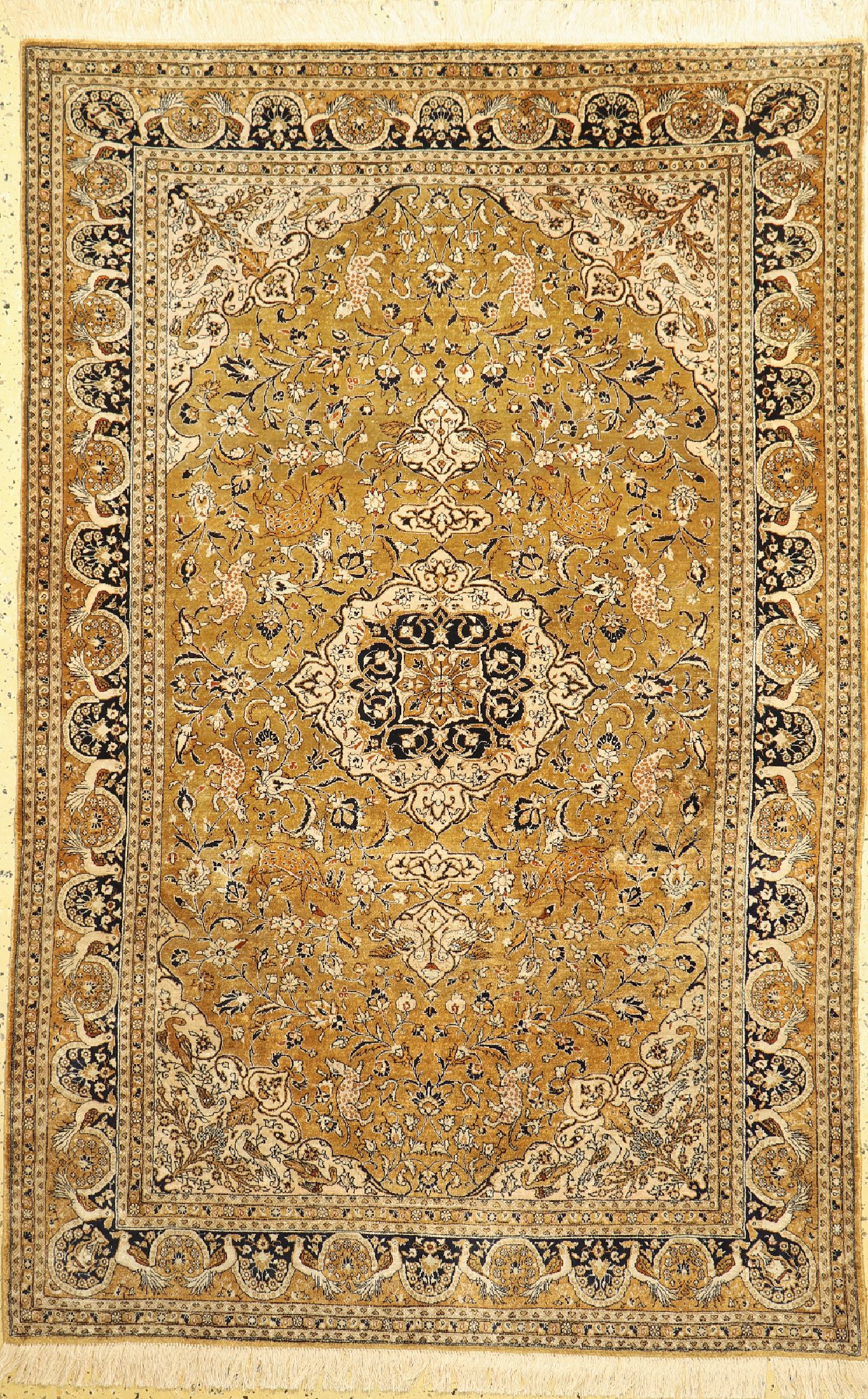 Ghom Seide alt, Persien, um 1960, reine Naturseide, ca. 207 x 135 cm, EHZ: 1-2