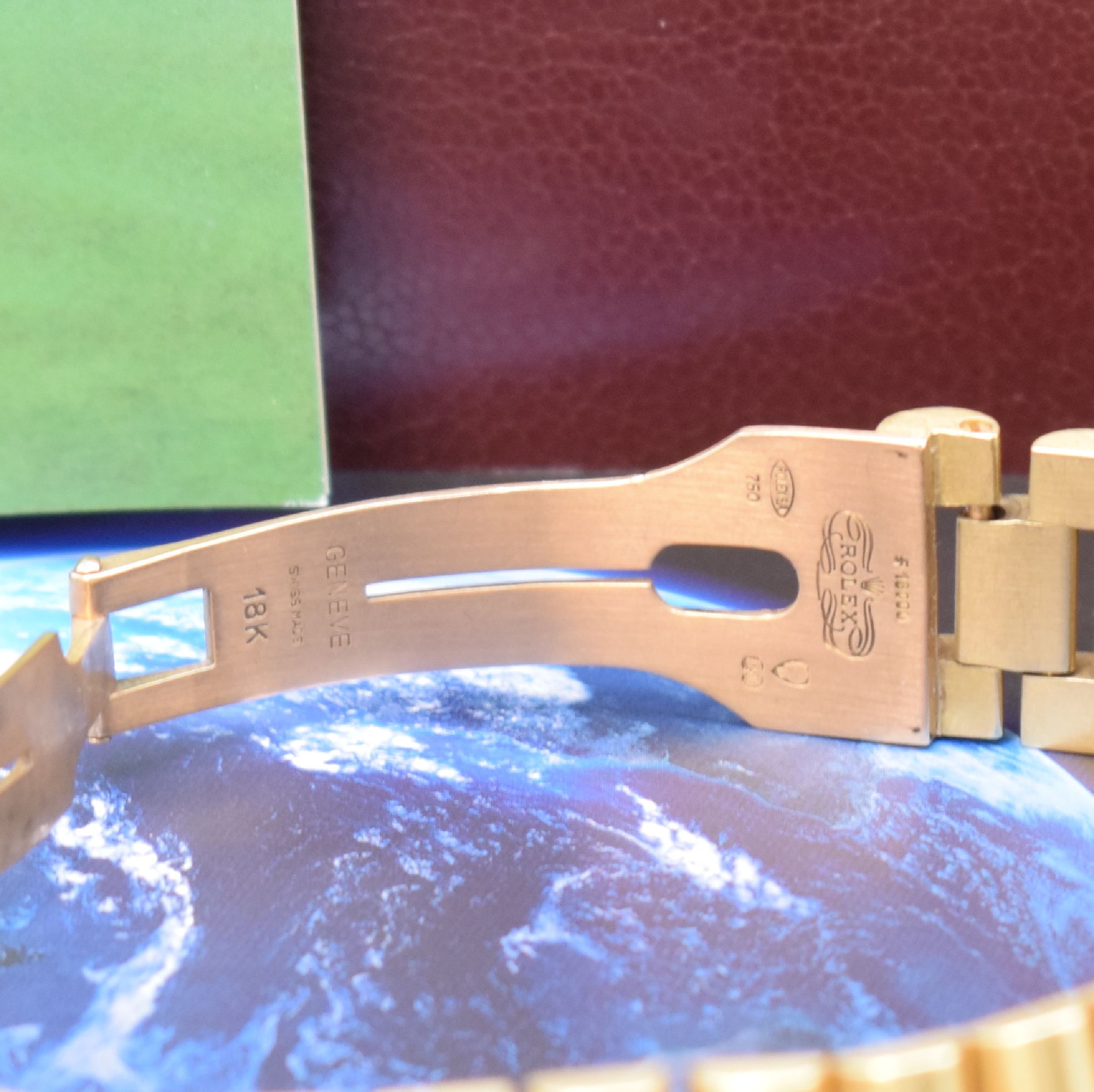 Detail c: ROLEX Day-Date Herrenarmbanduhr in GG 750/000 Referenz 18038, Schweiz um 1980, Automatik, verschr. Oystergeh., Präsidentband m. verd. Faltschl., ...