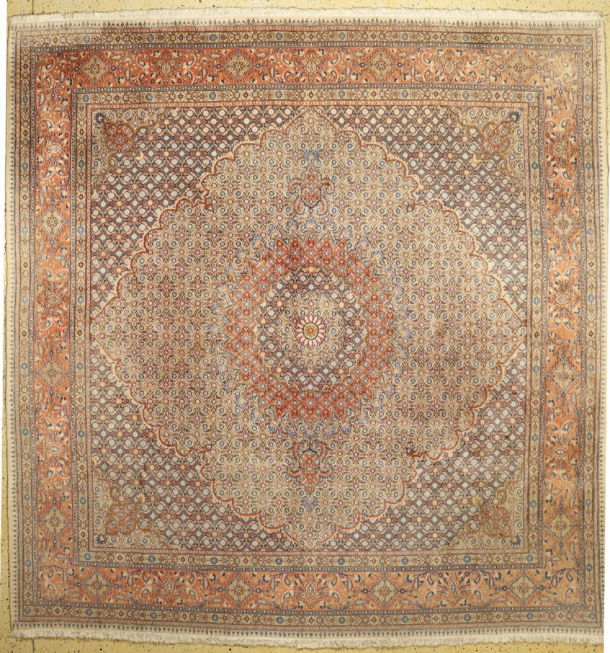 Mud Kork fein, Persien, ca. 40 Jahre, Korkwolle mit Seide, ca. 310 x 304 cm, verblaßt, EHZ: 1-2