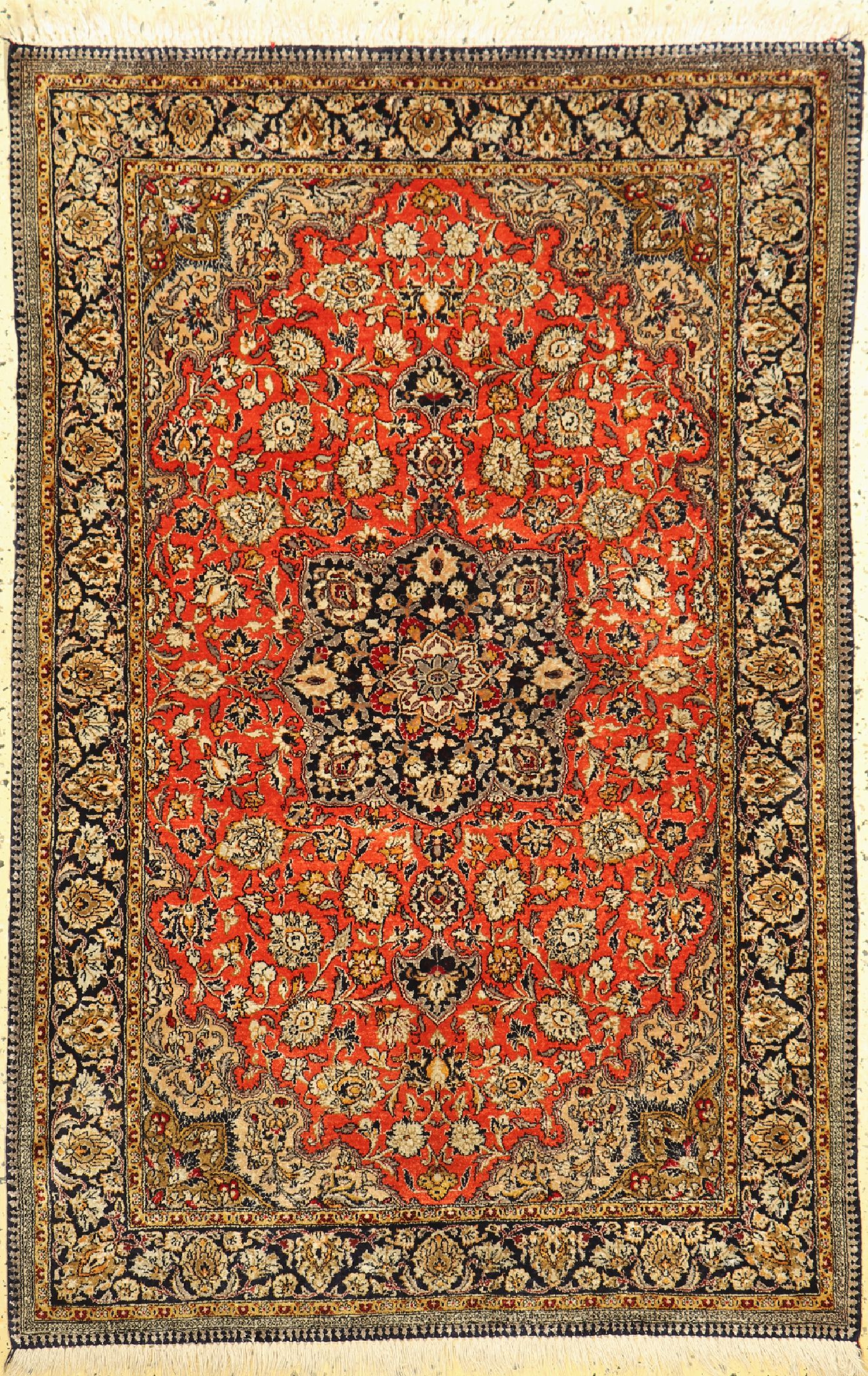 Ghom Seide alt, Persien, um 1960, reine Naturseide, ca. 166 x 110 cm, EHZ: 1-2
