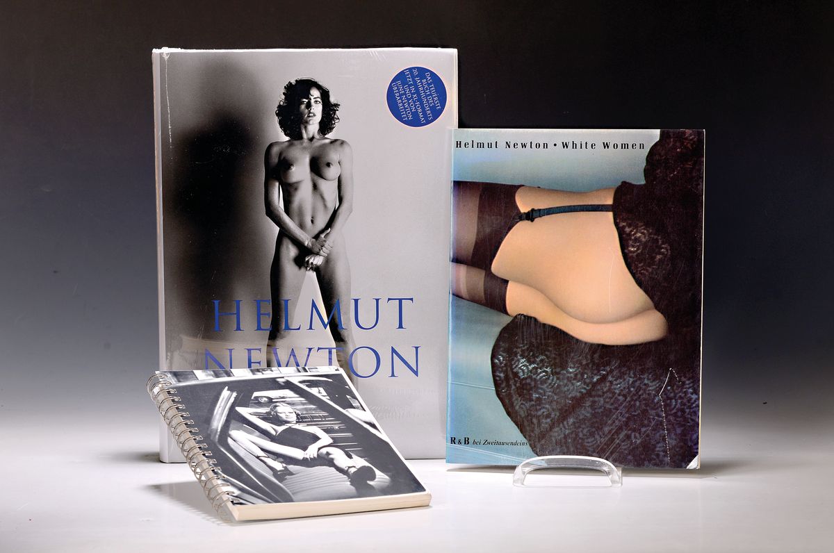 Konvolut zu Helmut Newton (1920-2004), "Sumo", Köln, Taschen 2009, in dt./frz./engl., anlässlich des 10-jährigen Jubiläums von Sumo, in ...