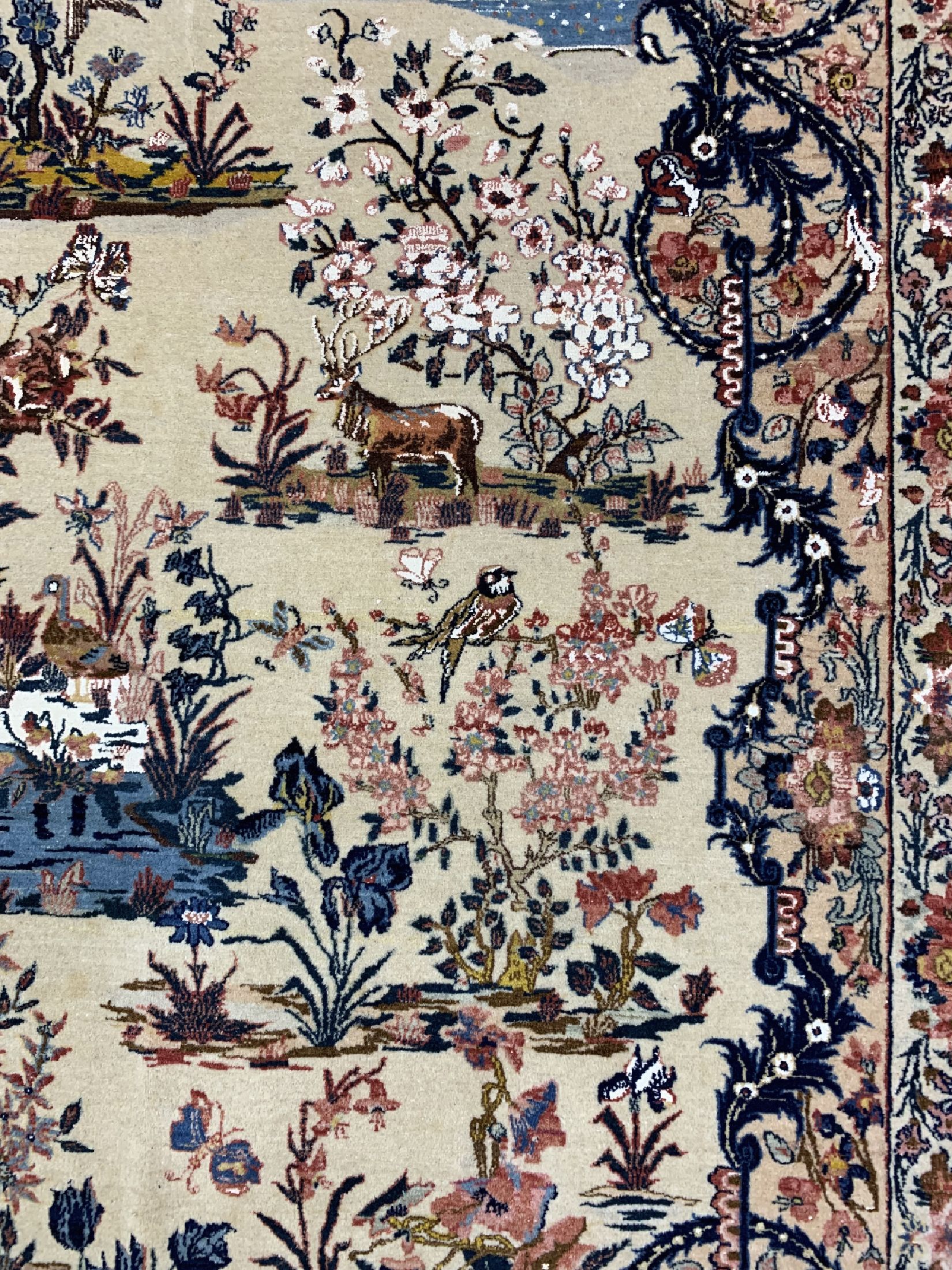 Detail d: Seltener Ghom Kork alt, Persien, um 1950, Korkwolle mit Seide und Baumwoll Highlights, ca. 306 x 202 cm, EHZ: 1-2
