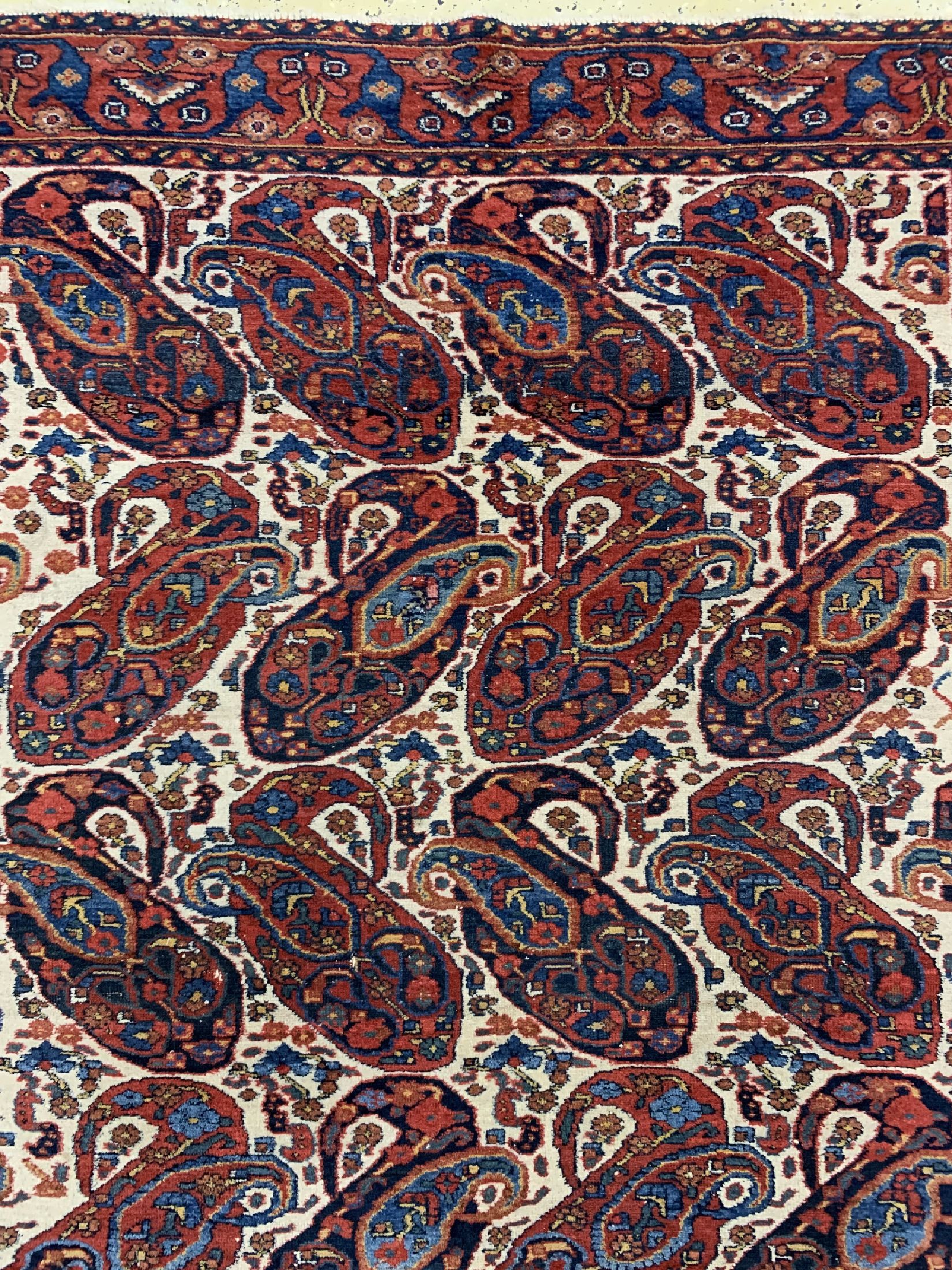 Detail c: Antiker Khamseh, Persien, um 1910, Wolle auf Baumwolle, ca. 156 x 133 cm, minimal verkürzt, EHZ: 2