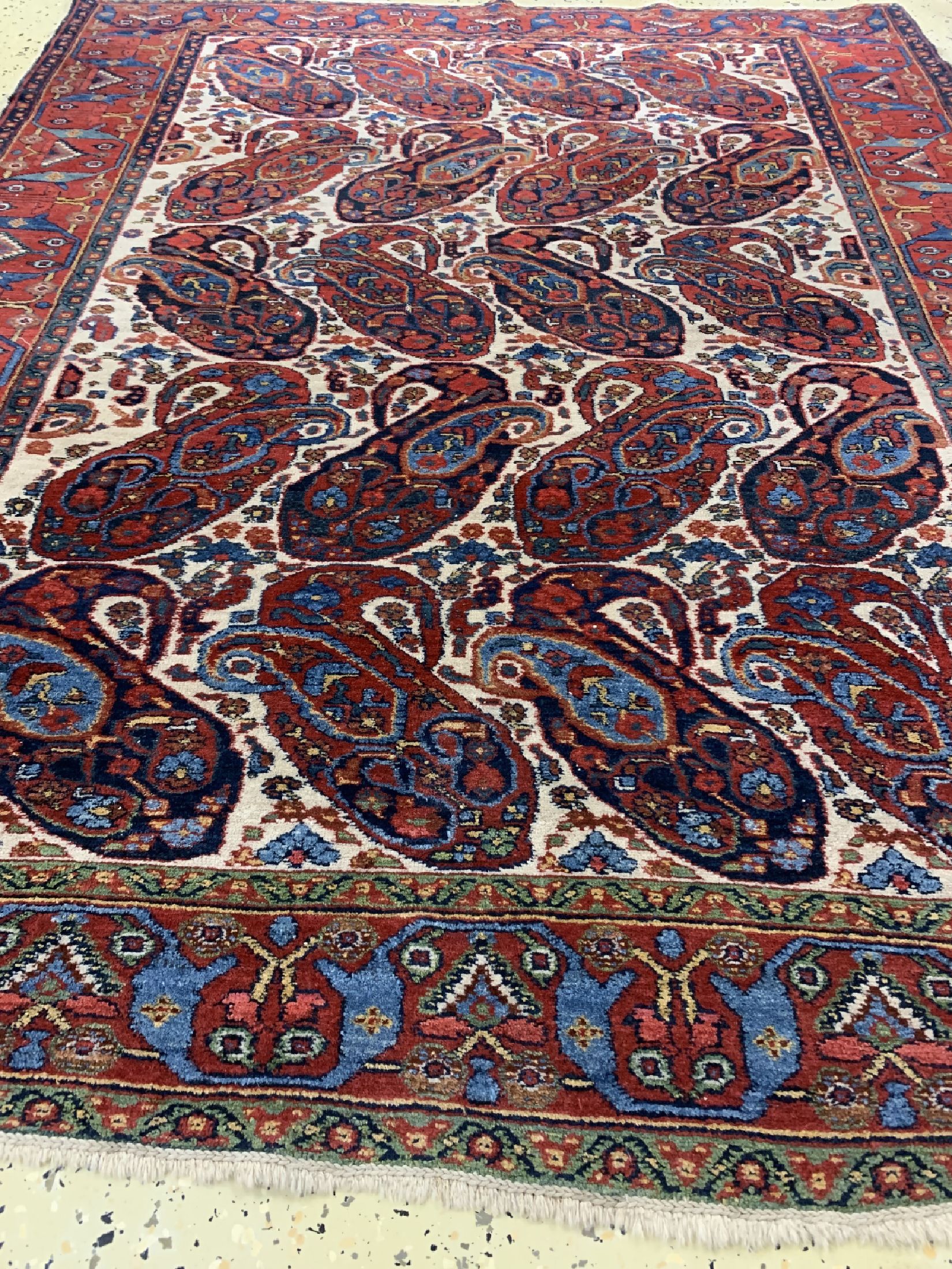 Detail d: Antiker Khamseh, Persien, um 1910, Wolle auf Baumwolle, ca. 156 x 133 cm, minimal verkürzt, EHZ: 2