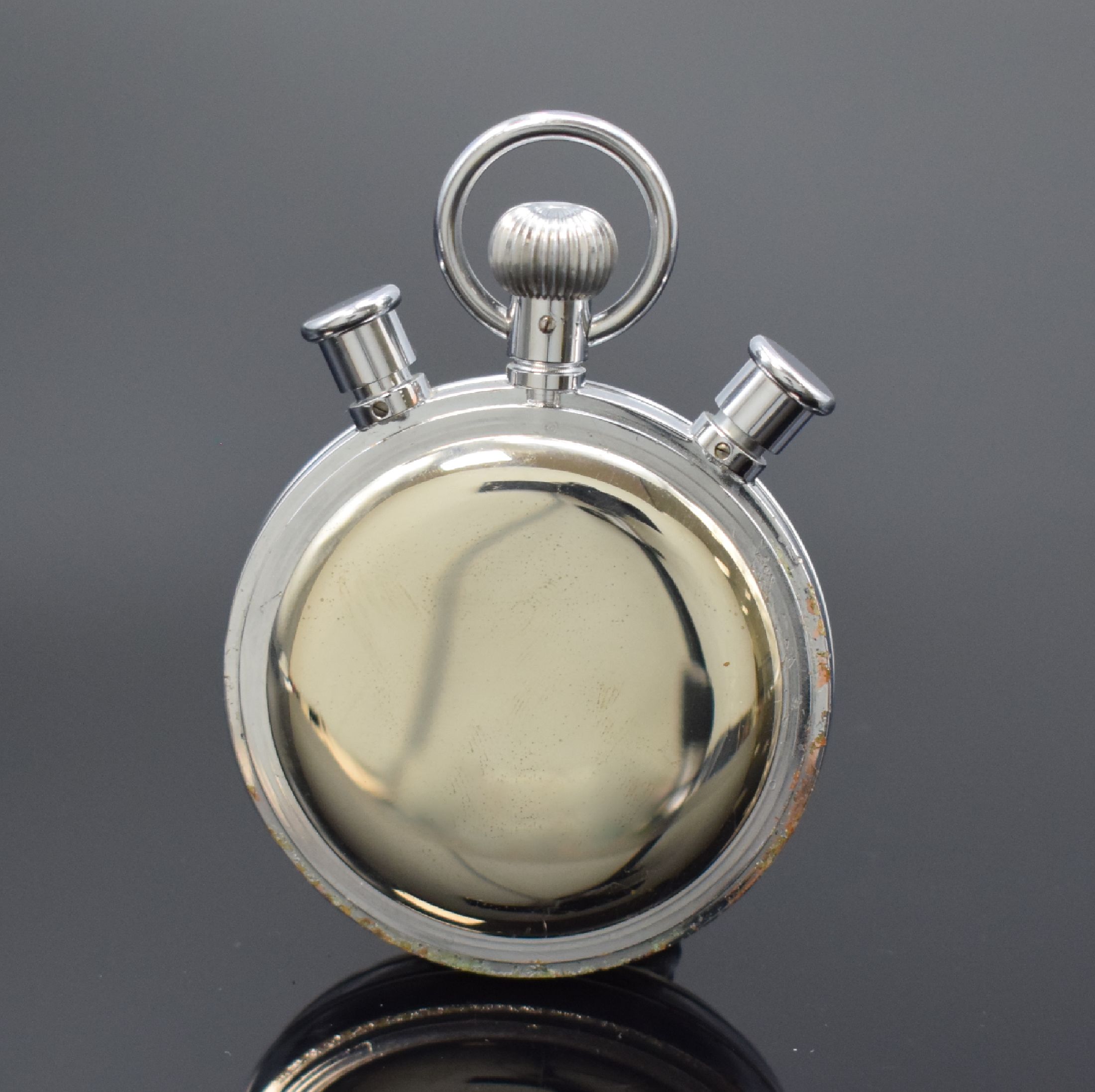 Detail c: HEUER Taschenuhr Schaltradchronograph mit Schleppzeigerfunktion Referenz 570, Schweiz um 1968, verchr. Metallgeh., emailfarb. Kontrastzifferblatt mit ...