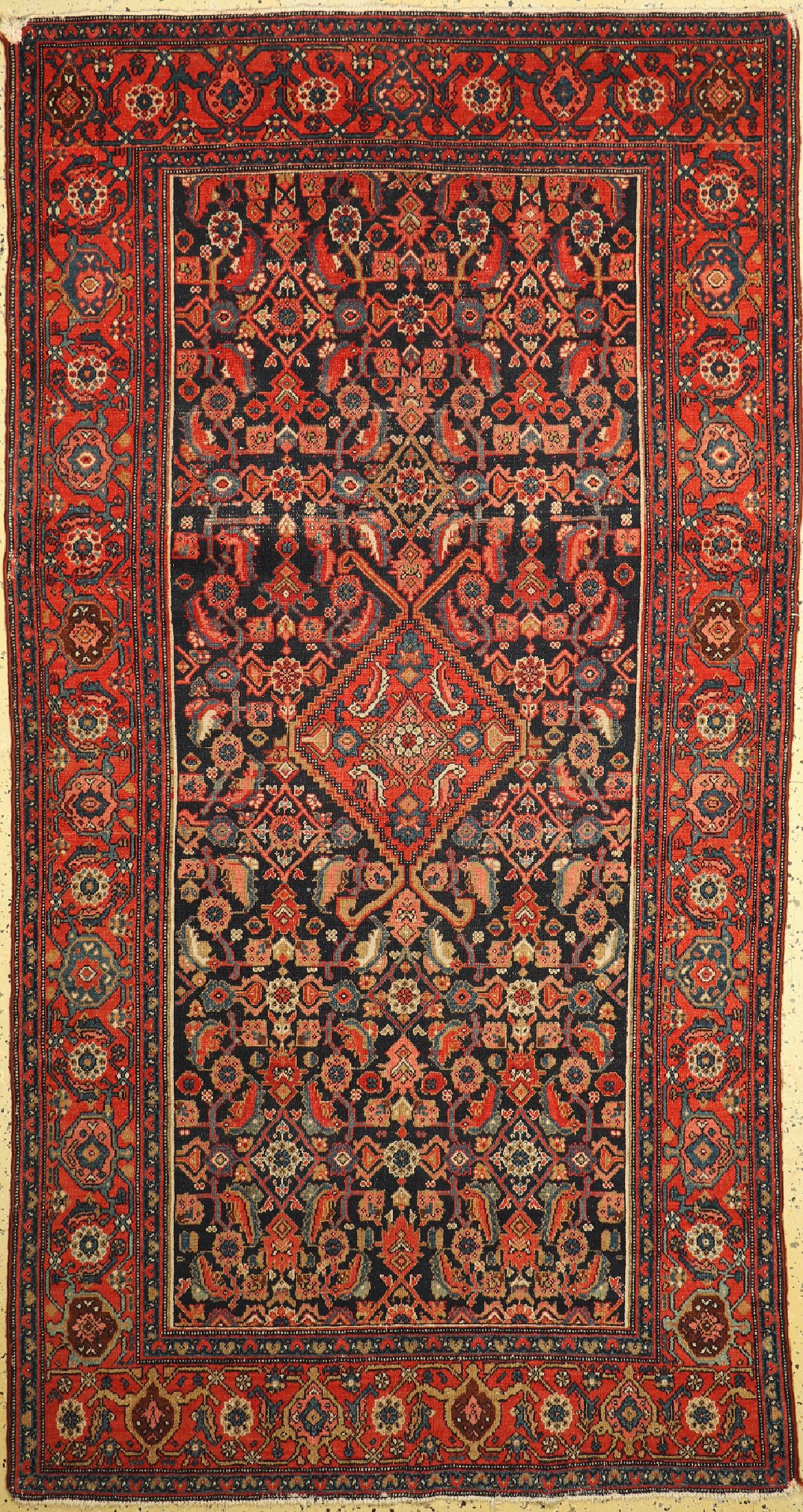 Malayer antik, Persien, um 1900, Wolle auf Baumwolle, ca. 255 x 136 cm, EHZ: 3, Ecken beschädigt
