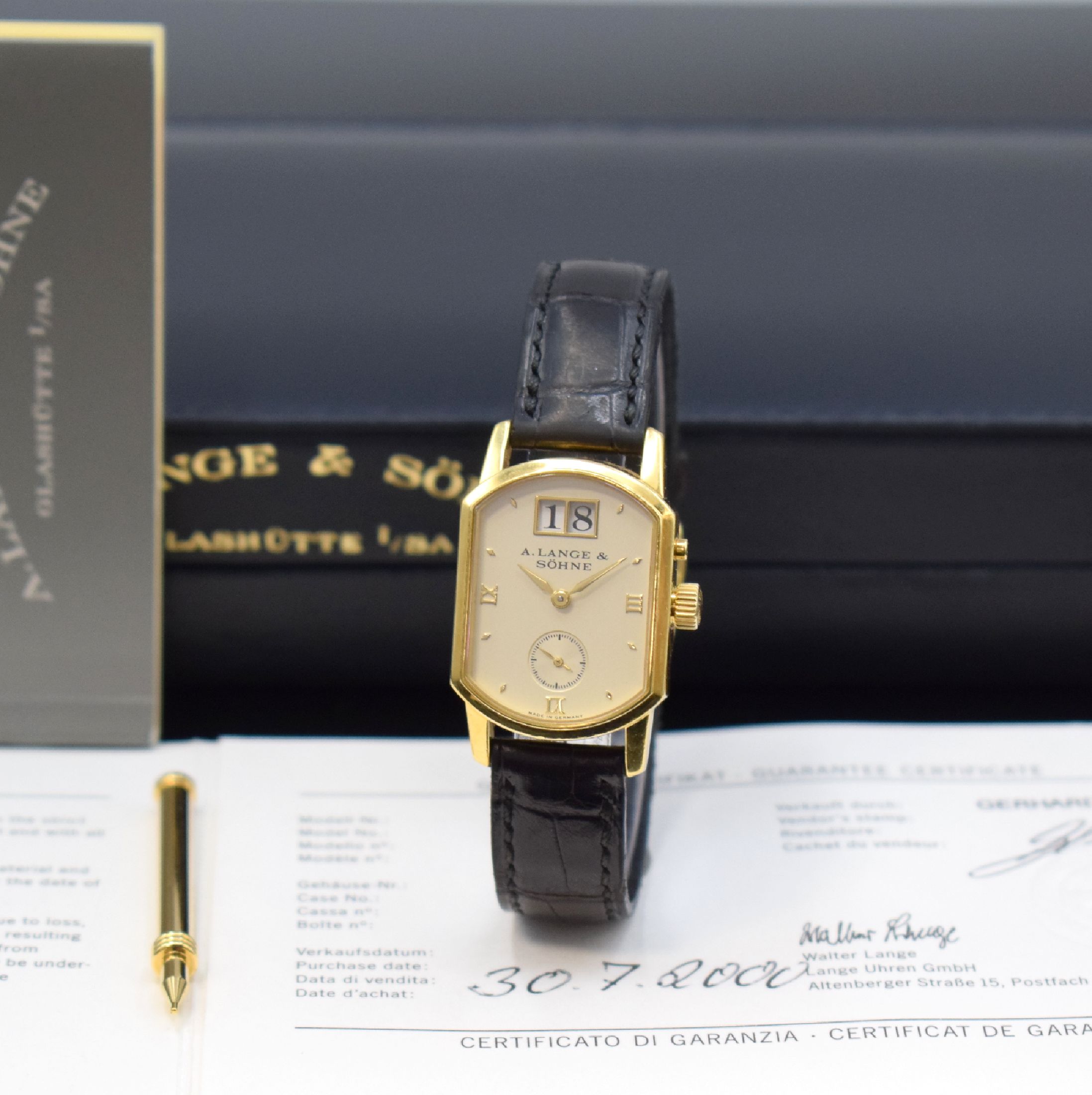 A. LANGE & SÖHNE Arkade seltene Damenarmbanduhr in GG 750/000 Referenz 103.021, Handaufzug, beids. vergl. Geh., Boden 4-fach verschr., orig. ...