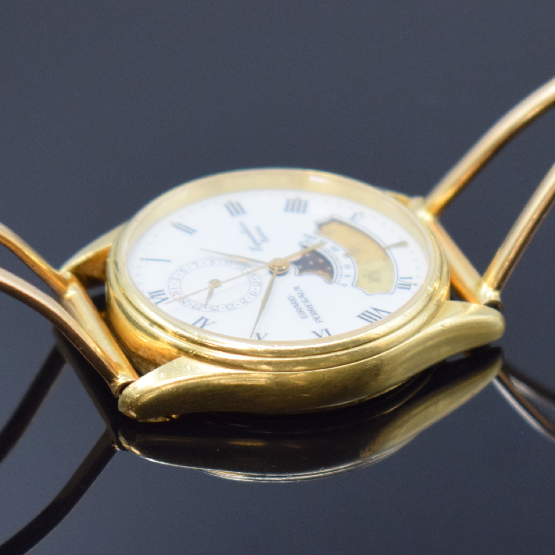 Detail c: GIRARD PERREGAUX Equation Armbanduhr in GG 750/000, Schweiz um 1985, quarz, Ref. 4842 OJ, 2-teil. Gehäuse, vergl. Boden aufgedr., neutr. ...