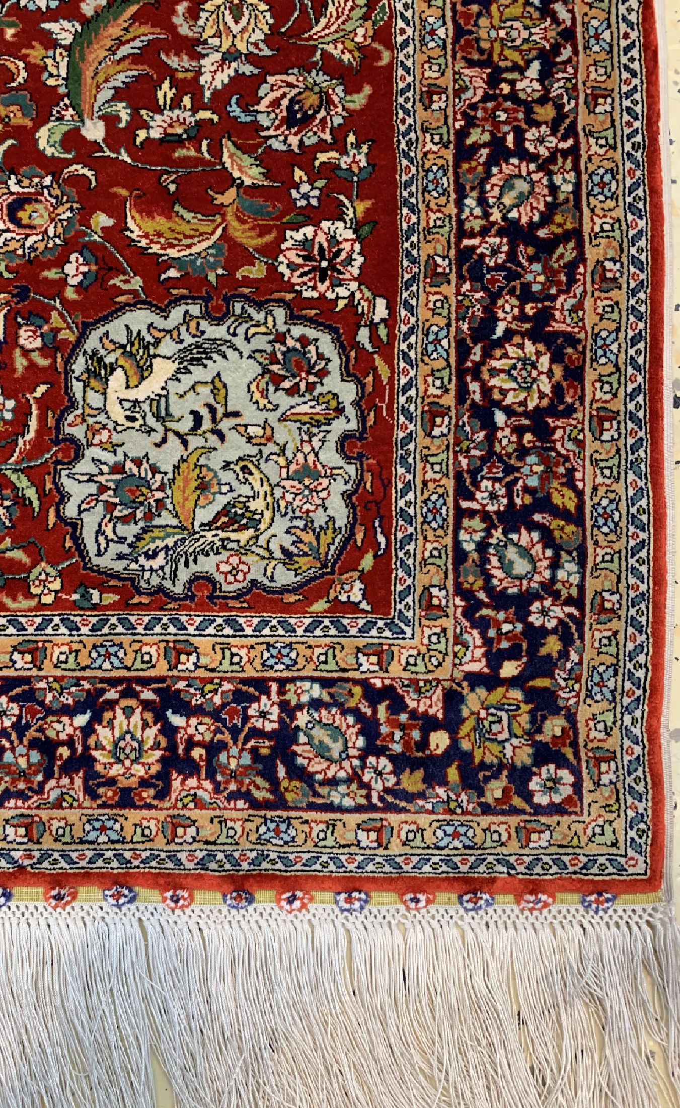 Detail a: Hereke Seide sehr fein, China, ca. 50 Jahre, reine Naturseide, ca. 93 x 63 cm, ca. 1,7 Mio. Kn/qm, EHZ: 1