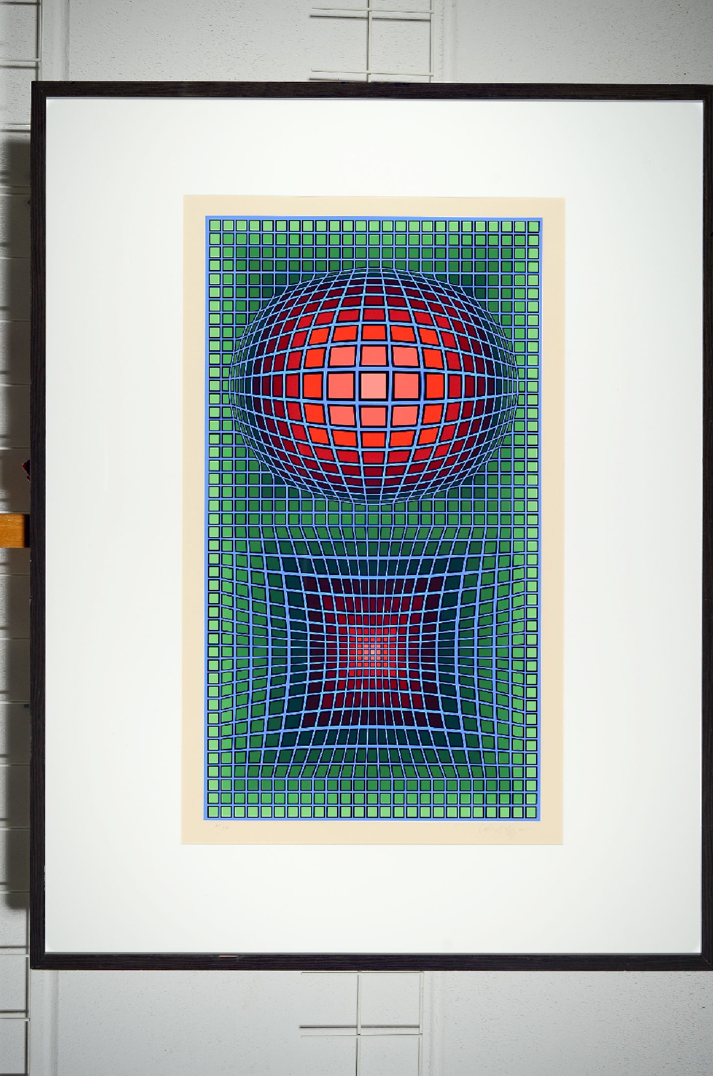 Victor Vasarely, 1908 - 1997, Farbsiebdruck auf festem Velin, rechts unten handsigniert und links unten nummeriert 81/250 aus 1981, 115.5 x 71cm, ...