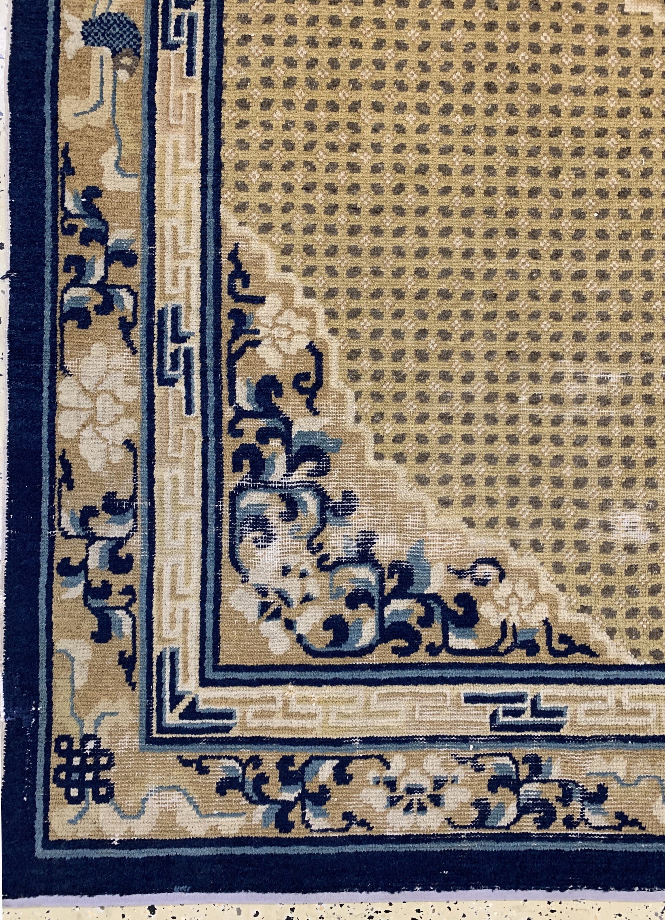 Detail b: Antiker Ning-Hsia, Westchina, Mitte 19.Jhd,Wolle auf Baumwolle, ca. 276 x 184 cm, EHZ: 2-3.