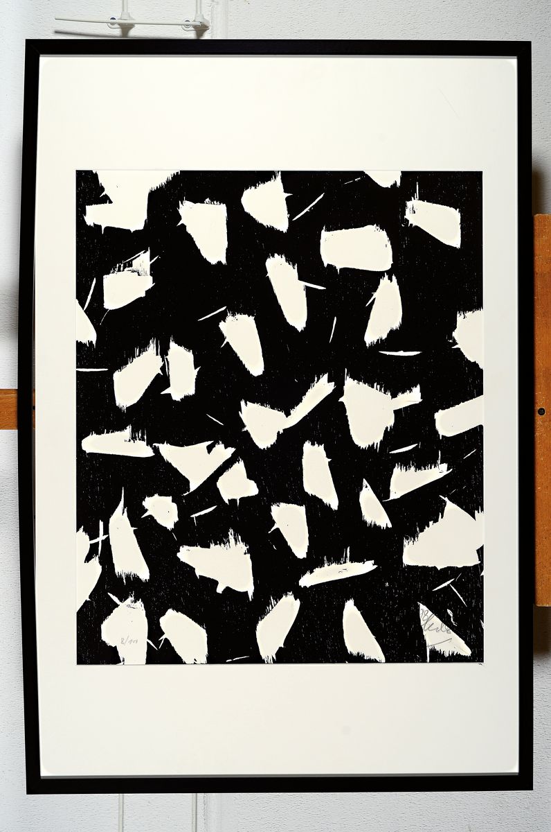 Detail k: Günther Uecker, geb. 1930, Holzschnitt auf dickem Arches Büttenpapier, handsigniert und nummeriert Ed. 8/100, 1998, hrsg. Erker PresseSt. Gallen ...