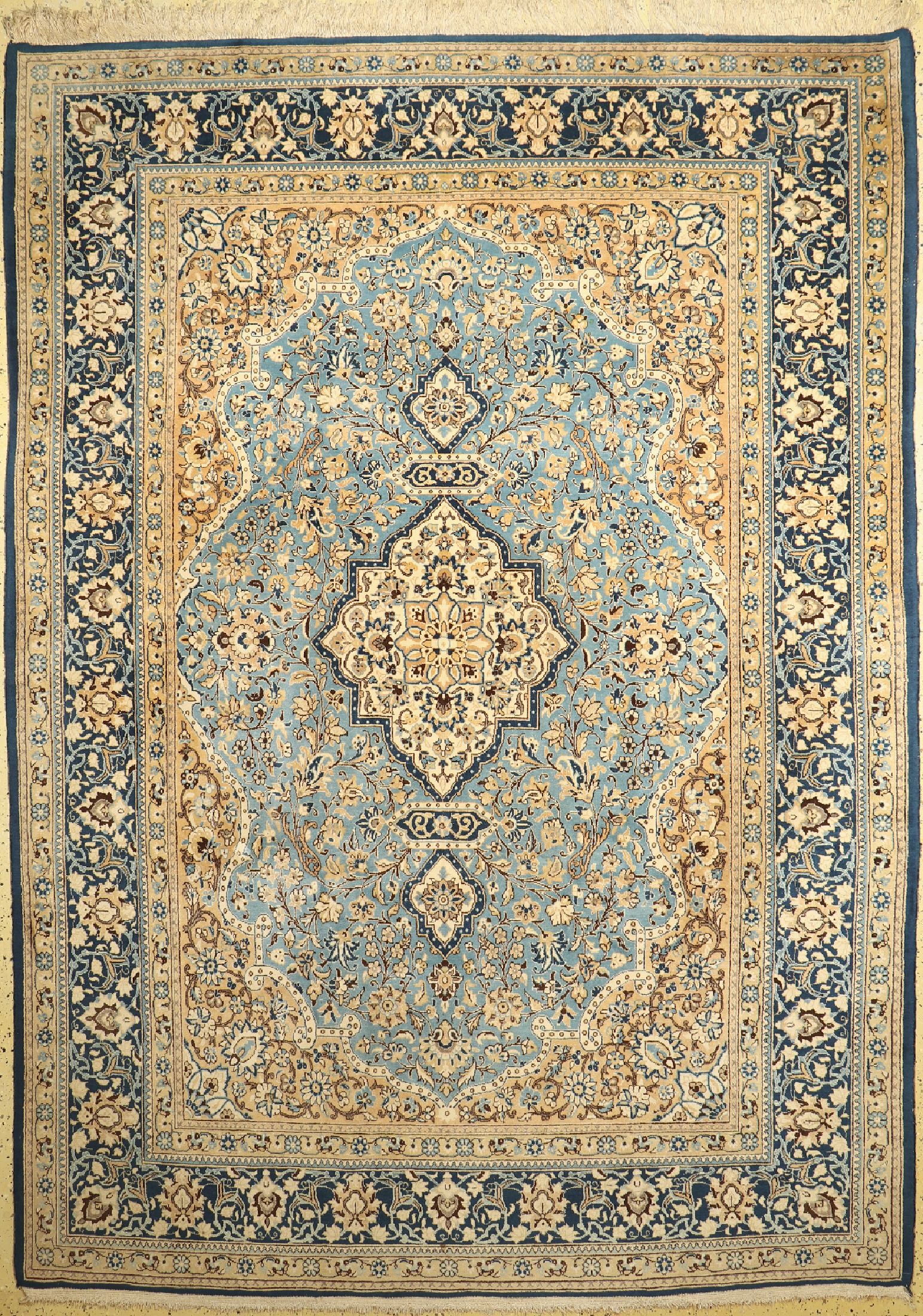 Ghom alt, Persien, um 1960, Wolle mit Seide, ca. 327 x 237 cm, EHZ: 2