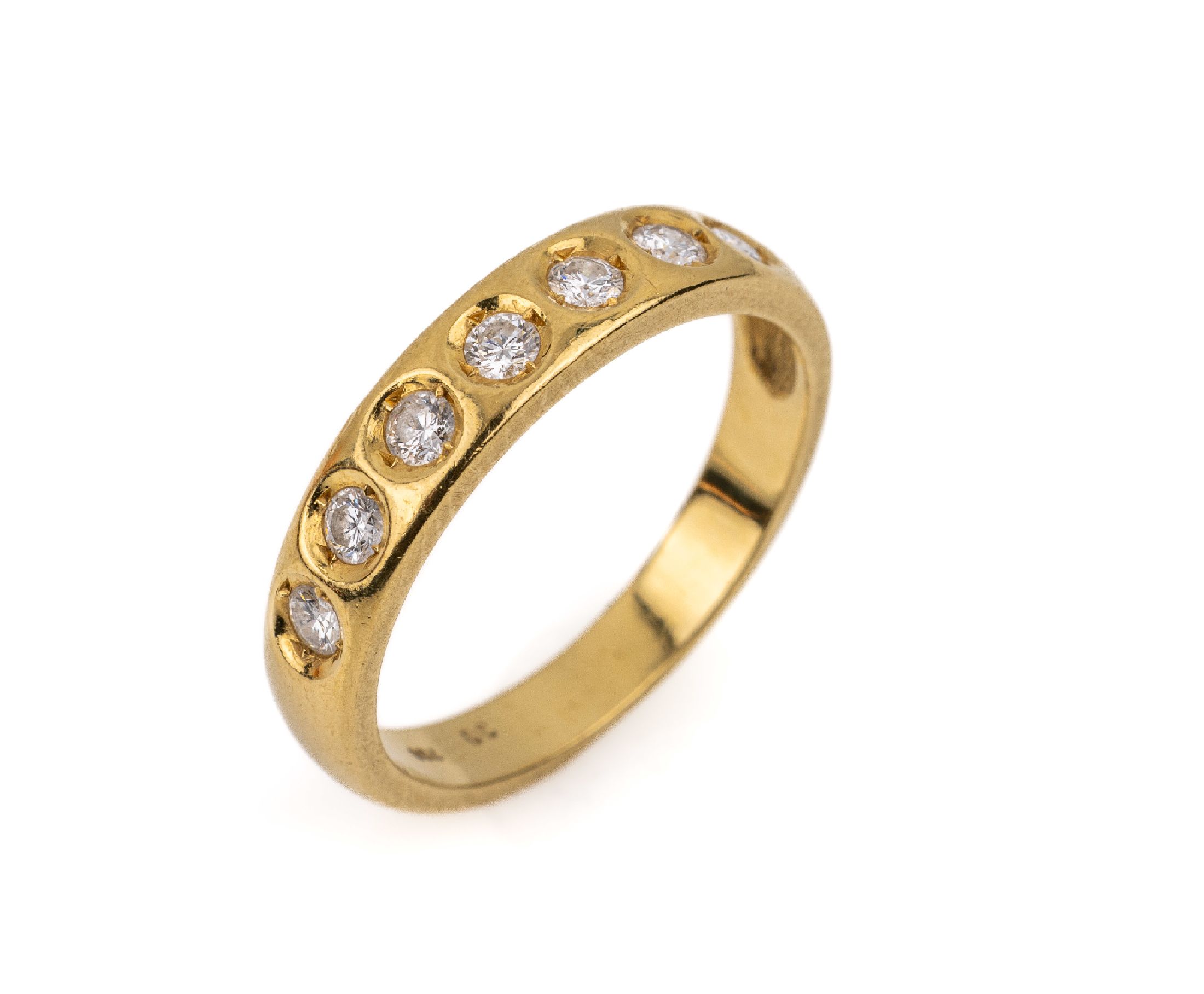 18 kt Gold Brillant-Ring, GG 750/000, 7 Brillanten zus. ca. 0.50 ct Weiß/vs, RW 56, ca. 3.8 g