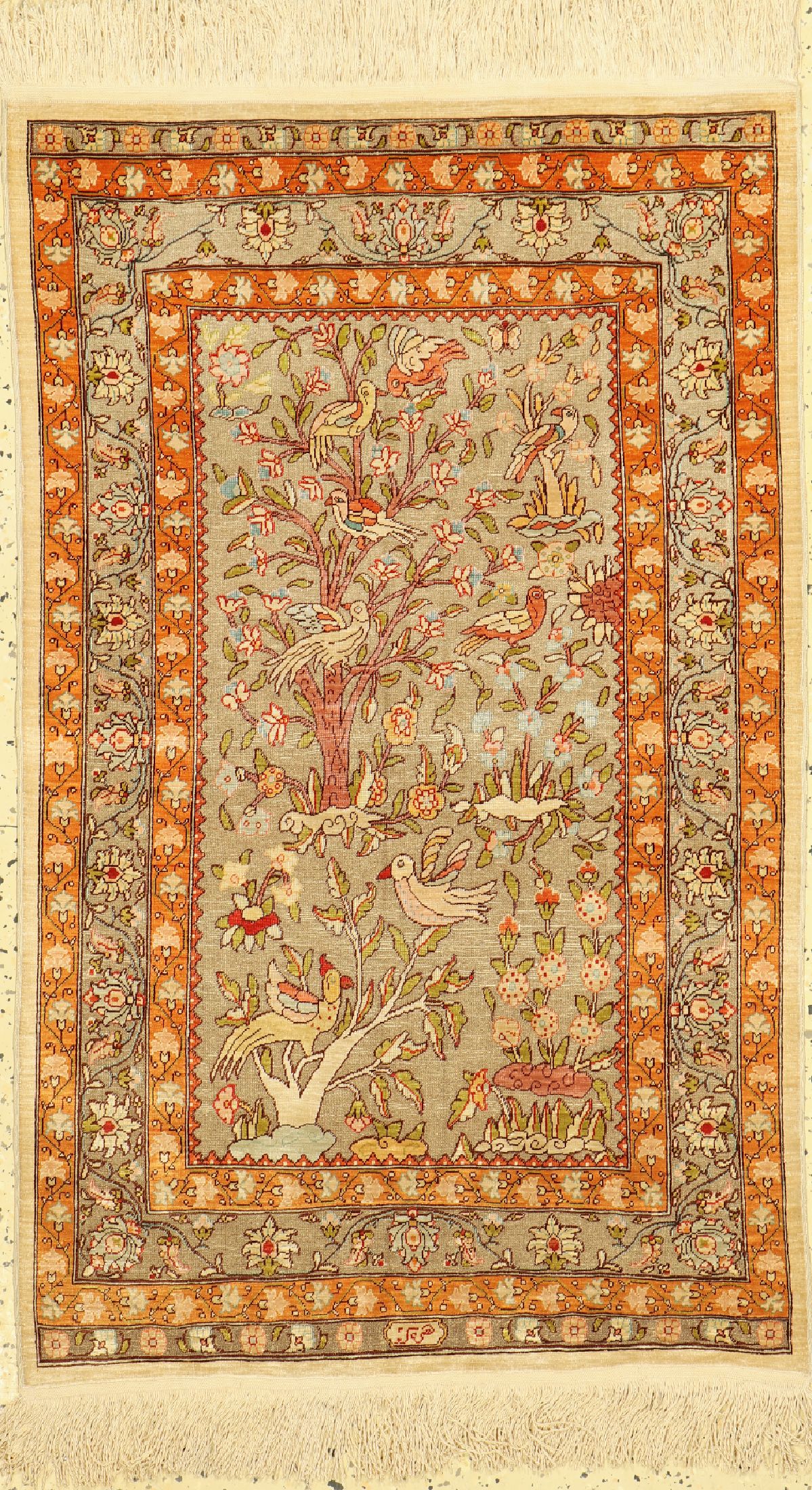 Hereke Seide fein, signiert, Türkei, um 1950, reine Naturseide, Metallbroschiert, ca. 115 x 72 cm, EHZ: 2