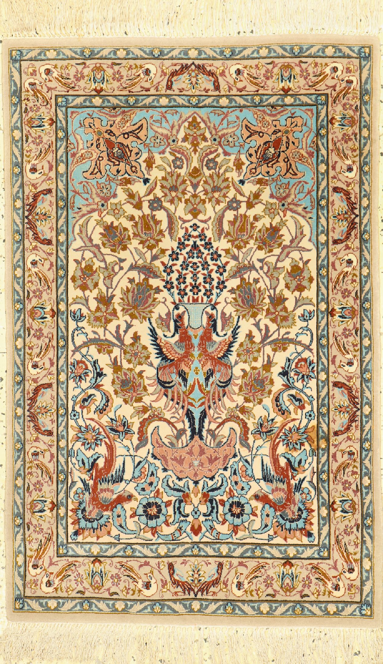 Esfahan fein, Persien, ca. 50 Jahre, Korkwolle mit und auf Seide, ca. 106 x 70 cm, EHZ: 1(kleiner Fleck)