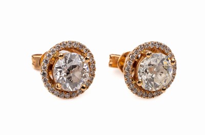 Image 26628985 - Pair of 18 kt gold diamond-earrings