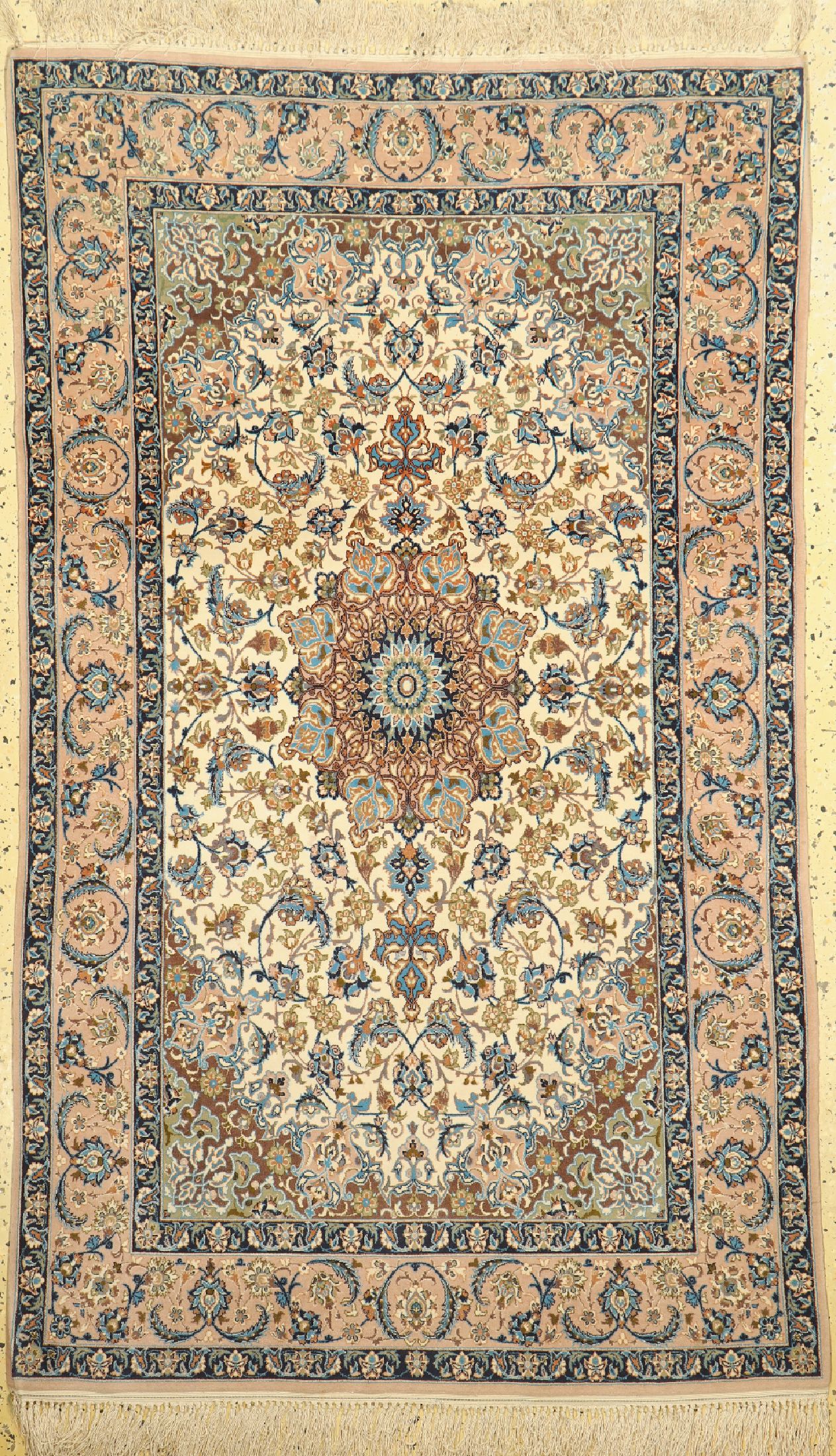 Esfahan fein, Persien, um 1960, Korkwolle auf Seide, ca. 180 x 110 cm, ca. 1,0 Mio. Kn/qm, EHZ: 1-2