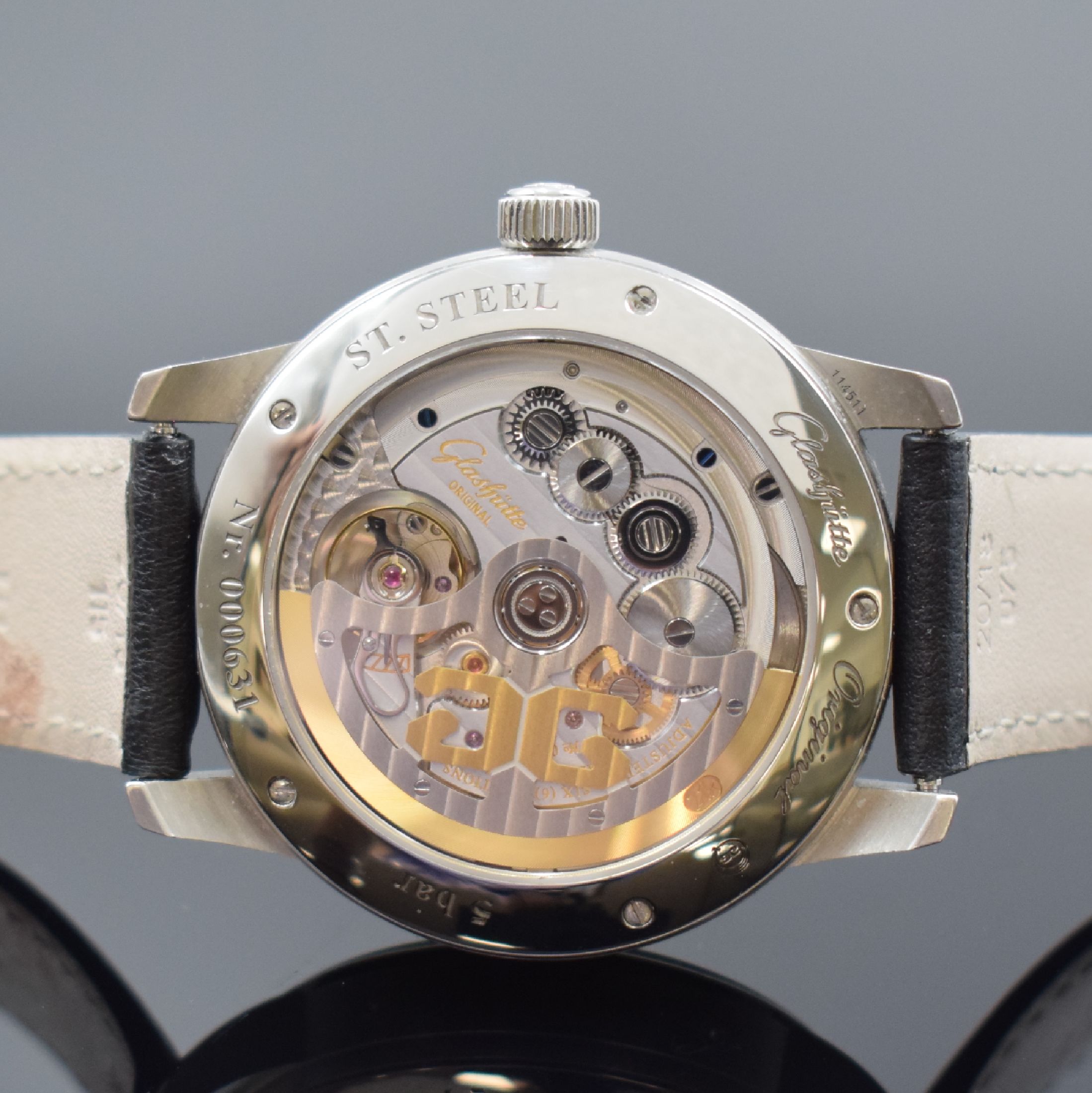 Detail e: GLASHÜTTE ORIGINAL Senator Excellence Herrenarmbanduhr mit ewigem Kalender in Stahl, Deutschland verk. lt. beil. Rechnung 08/2022, Automatik, beids. ...