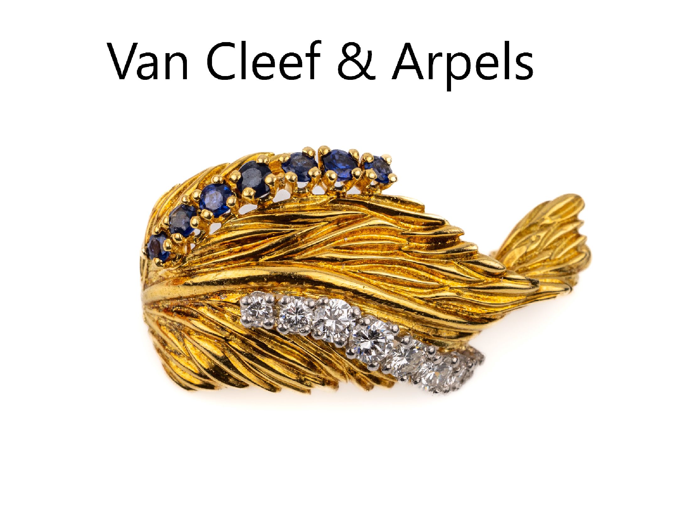 Detail d: 18 kt Gold VAN CLEEF & ARPELS Saphir Brillant Brosche, um 1950, GG/WG 750/000, Blüte feingrav., mit in WG gefassten 8 Brillanten zus. ca. 0.50 ct ...