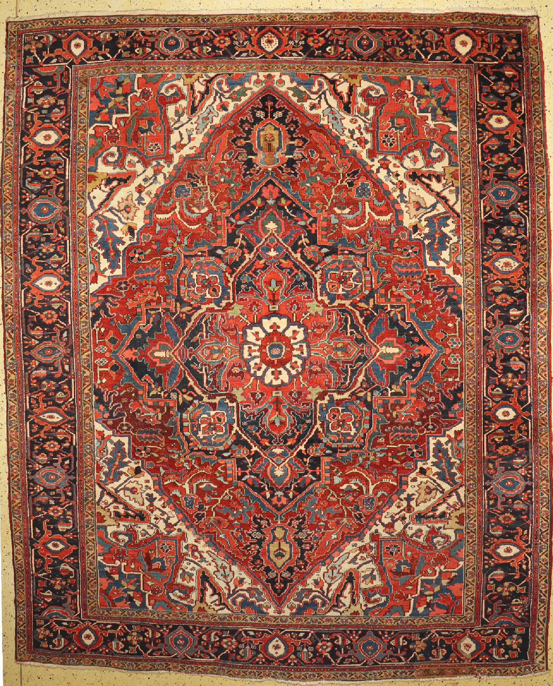 Heriz alt, Persien, um 1940, Wolle auf Baumwolle, ca. 350 x 285 cm, EHZ: 3, restauriert