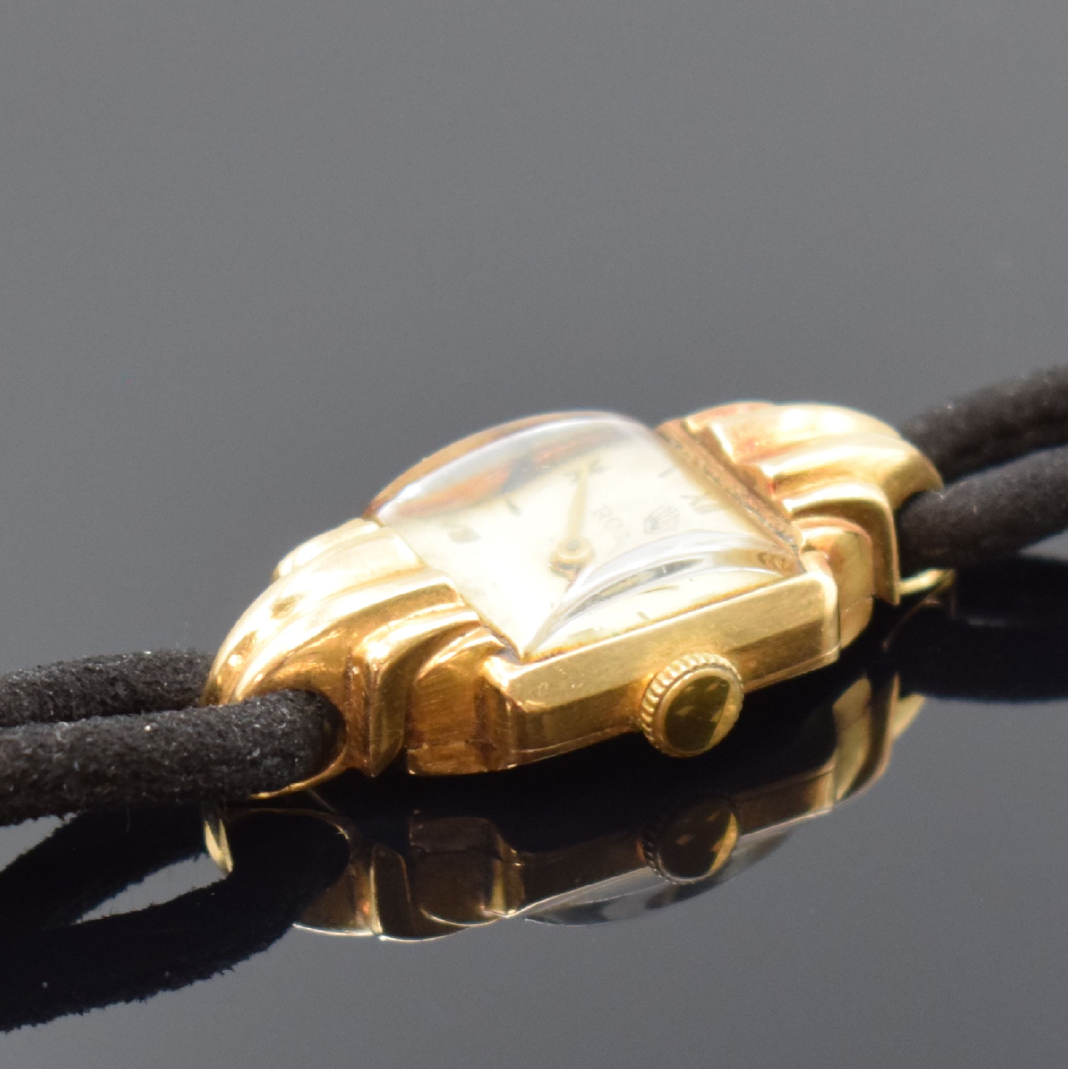 Detail b: ROLEX Precision Damenarmbanduhr in RoseG 750/000, Schweiz um 1946, Handaufzug, Boden aufgedr., Stoffband, silb. Zifferbl. rest. u. altersbed. pat., ...