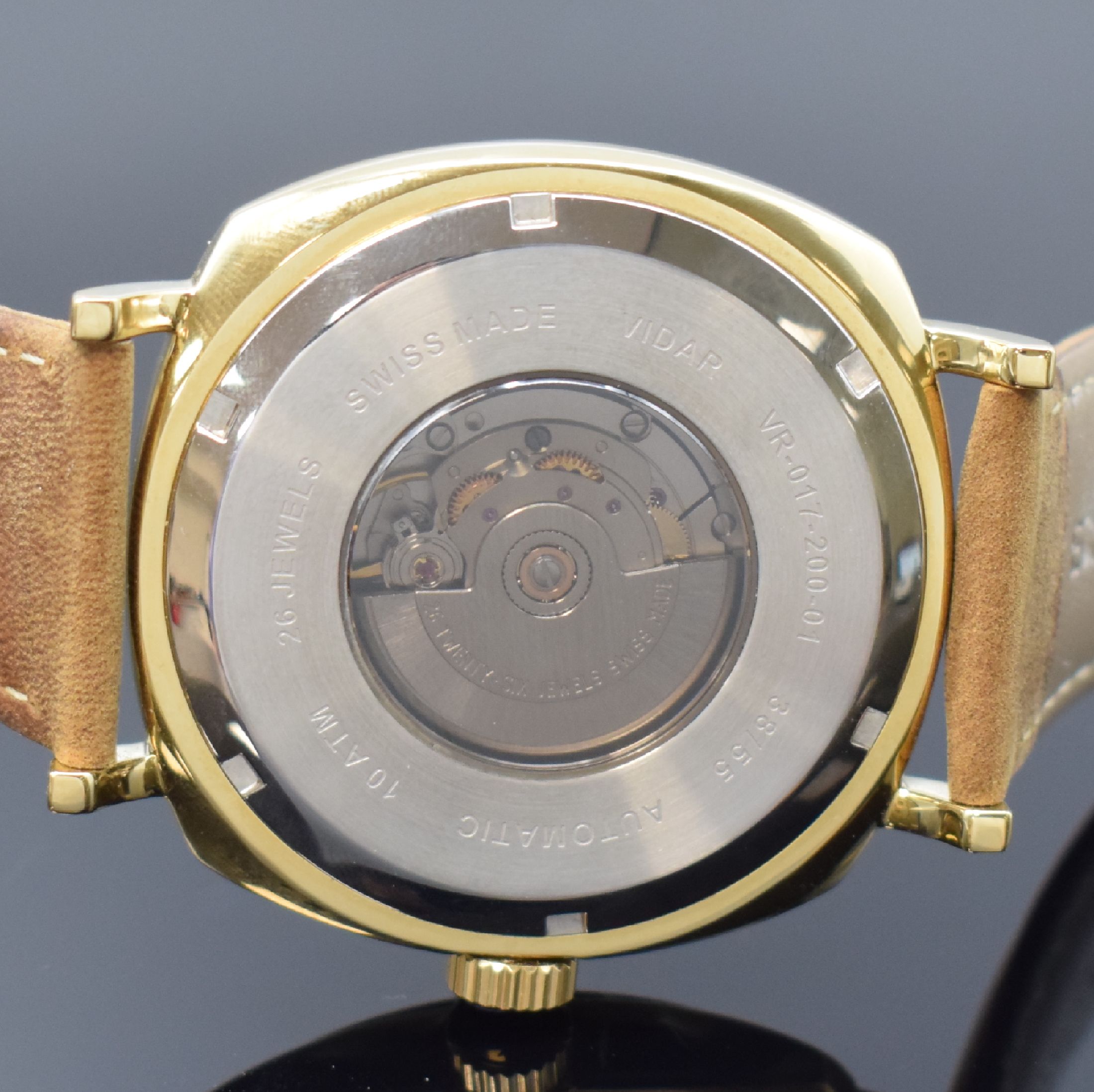 Detail e: VIDAR auf 55 Stück limitierte Herrenarmbanduhr Sidney Edition Referenz VR 017-200-01, Automatik, vergoldetes, kissenförmiges Edelstahlgeh. inkl. ...
