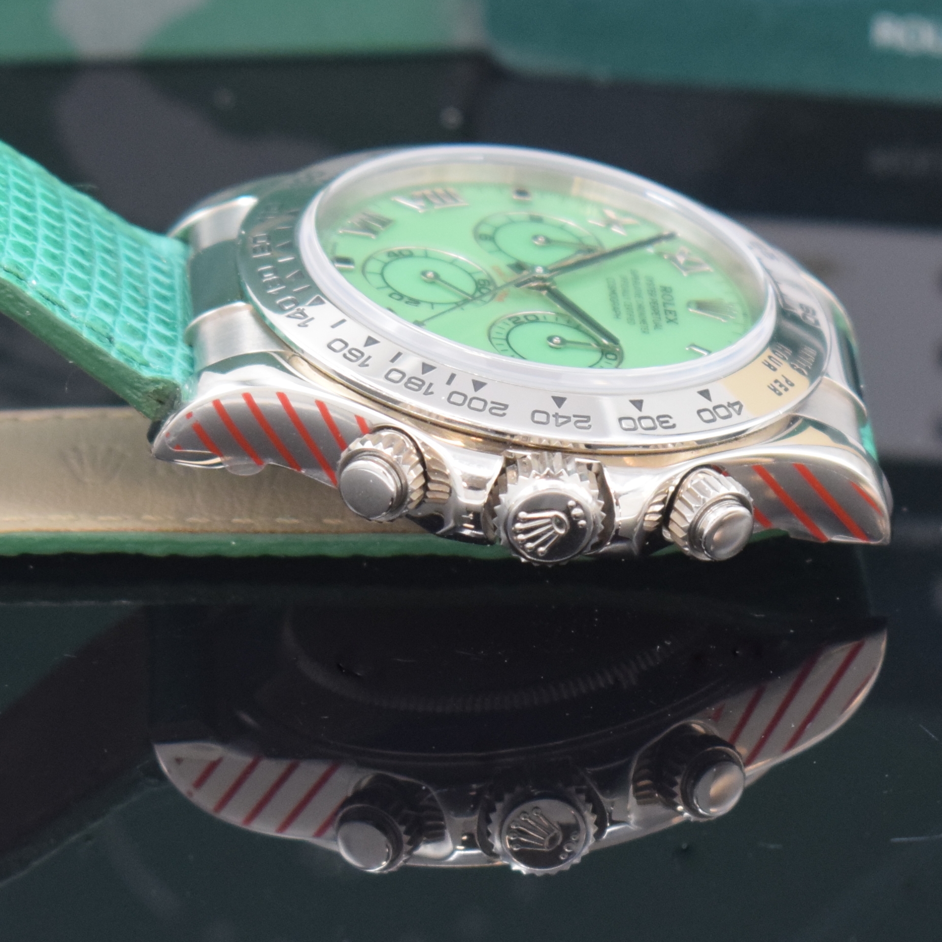 Detail e: ROLEX Herrenarmbanduhr Oyster Perpetual Cosmograph Daytona "Beach" Armbandchronograph in WG 750/000 Referenz 116519, Automatik, P-Serie, ...