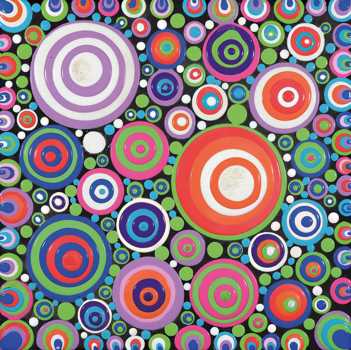 Detail a: Michael Beck, 1960-2022, 3 Werke, vielfarbige konzentrische Kreise, Kanten mit Farbverläufen, Acryl/Holz, unsigniert, Oberfläche z.T. bestoßen, he ...
