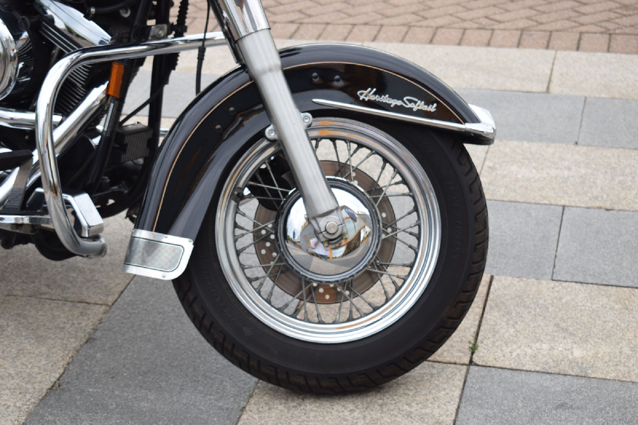 Detail h: Harley-Davidson Softail Heritage FXST, Fahrgestellnummer: 1HD1BJL42TY051233, EZ 07/1996, Laufleistung ca. 16.050 km abgelesen,HU 09/2024, 41 kW/ 56 ...