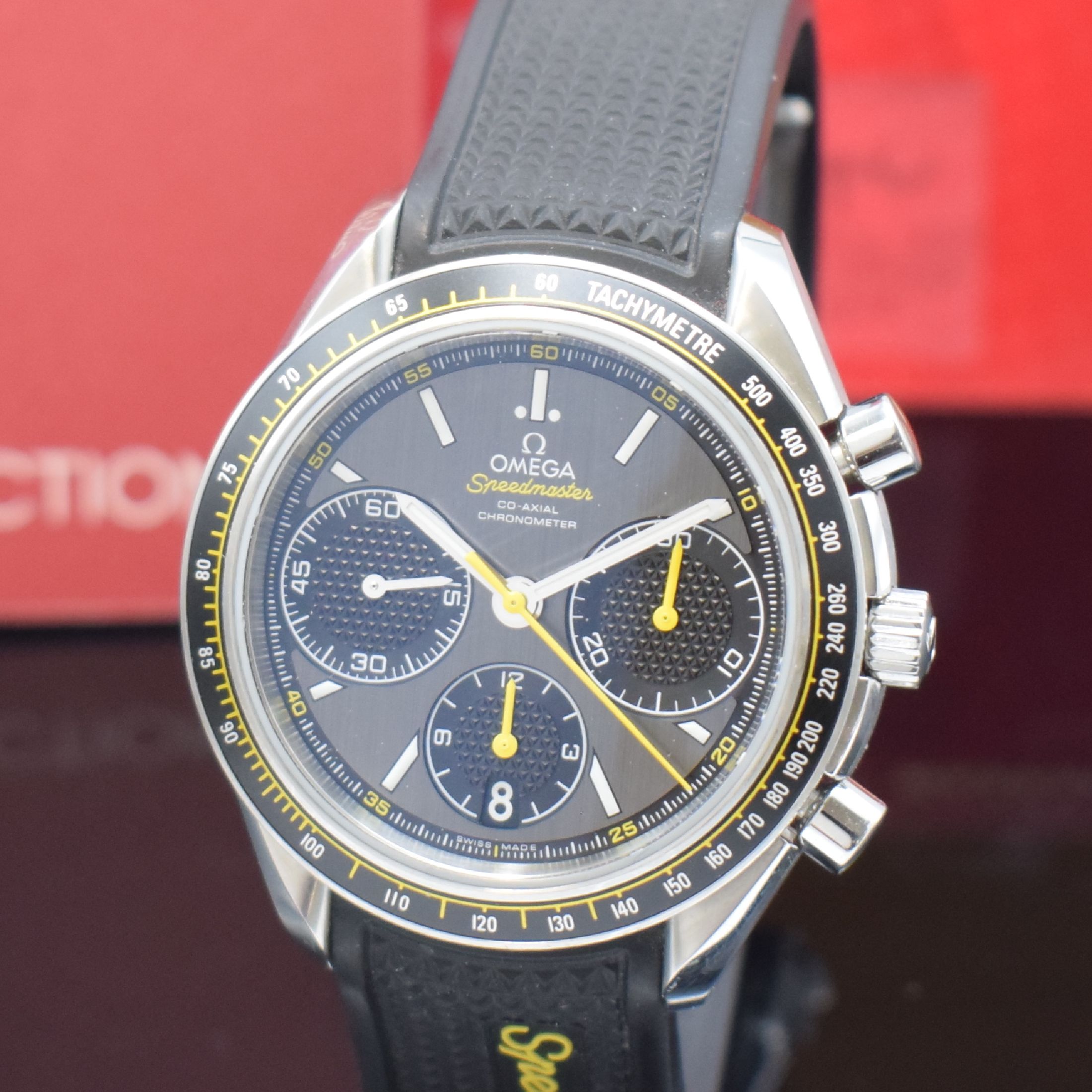 Detail a: OMEGA Armbandchronograph Speedmaster Racing Referenz 326.32.40.50.06.001, Automatik, Edelstahlgeh. inkl. orig. Kautschukband m. Faltschl., verschr. ...