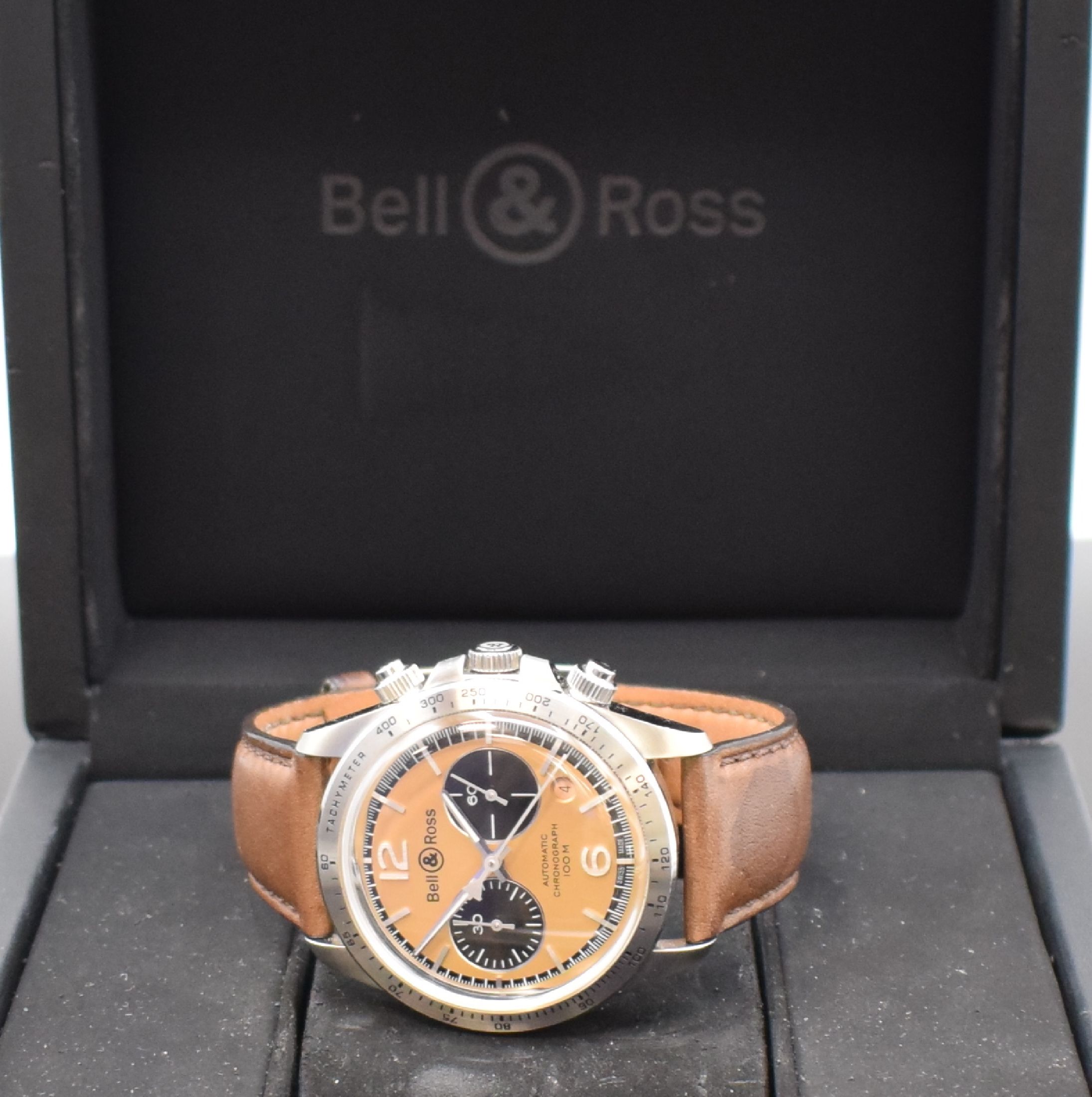 Detail f: BELL & ROSS Bellytanker auf 500 Stück limitierter Armbandchronograph Referenz BRV2, Schweiz um 2018, Automatik, verschr., beids. vergl. ...