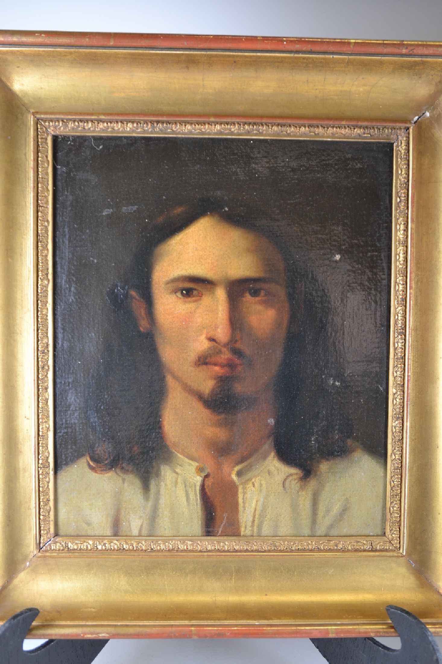 Detail b: Unbekannter Künstler, um 1850, sog. Nazarener, En-face Porträt eines Mannes mit typisch langem mittelgescheiteltem Haar und Bart in nobler Blässe, ...