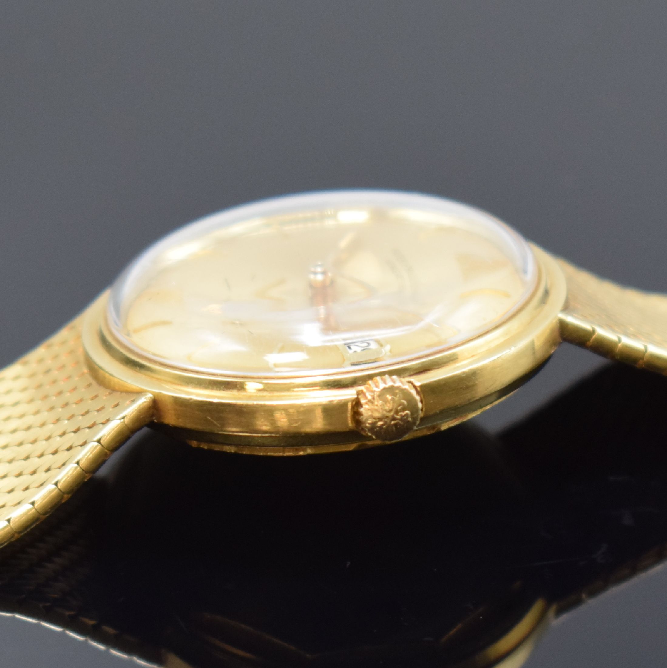 Detail d: PATEK PHILIPPE "Monodate" Referenz 3445 feine Herrenarmbanduhr in GG 750/000, Schweiz um 1965, Automatik, 2-teil. Gehäuse, Boden geschr., ...
